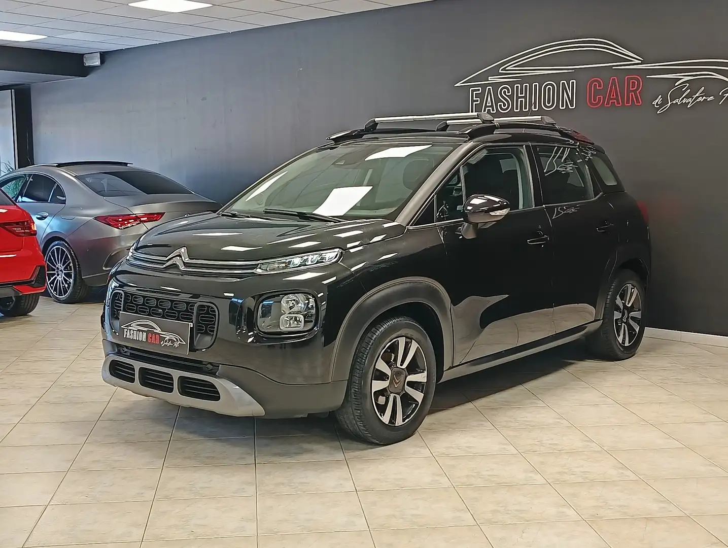Citroen C3 C3 Aircross 1.6 bluehdi Shine 100cv Negro - 2