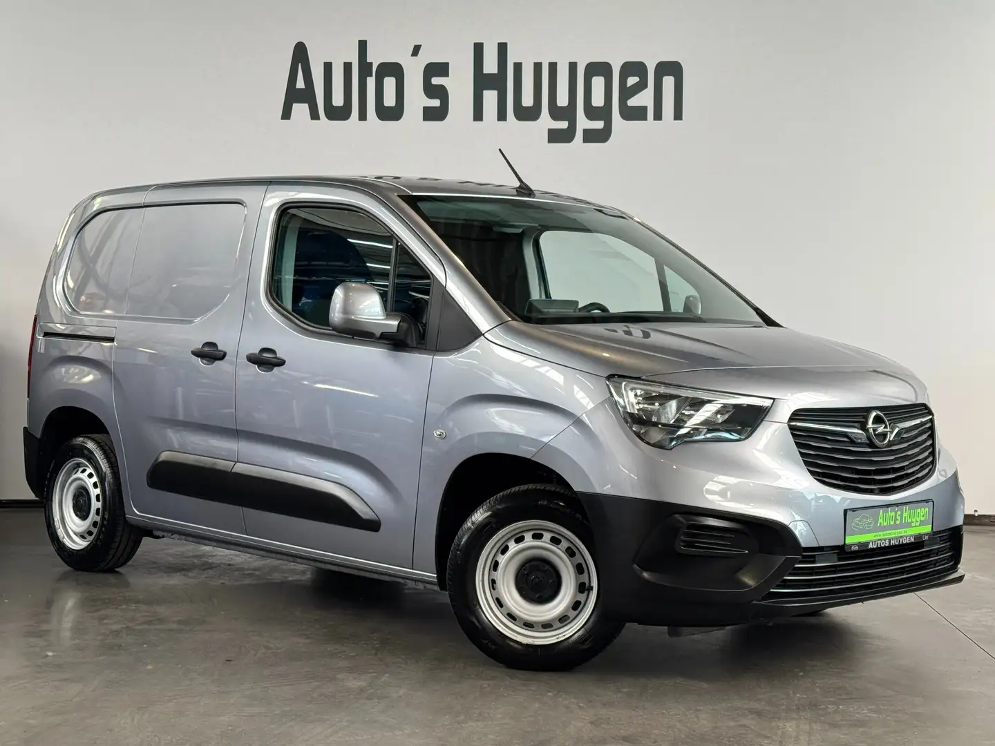 Opel Combo 1.2 Turbo L1H1 Navigatie / Airco / Apple Carplay Grau - 1