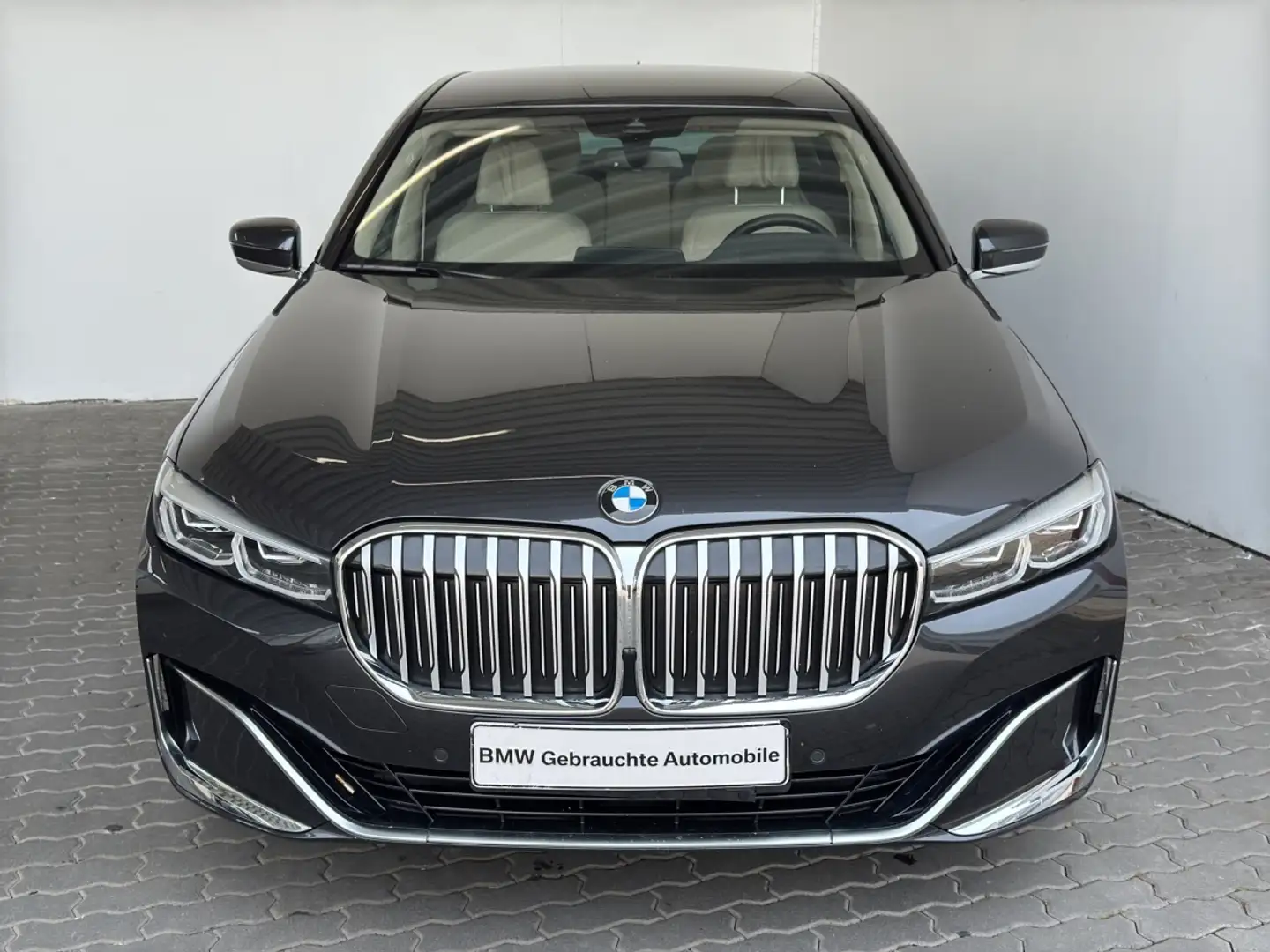 BMW 740 dA xDrive Lim. NaviProf.Standh.HUD.LED.Gestik Grau - 1