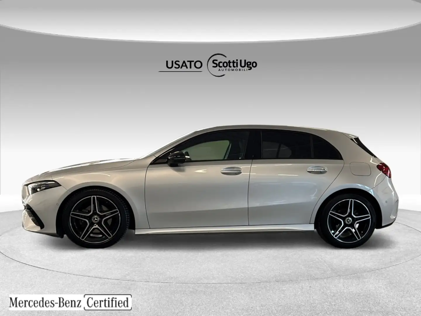Mercedes-Benz A 180 180 d AMG Line Advanced Plus auto Silber - 2