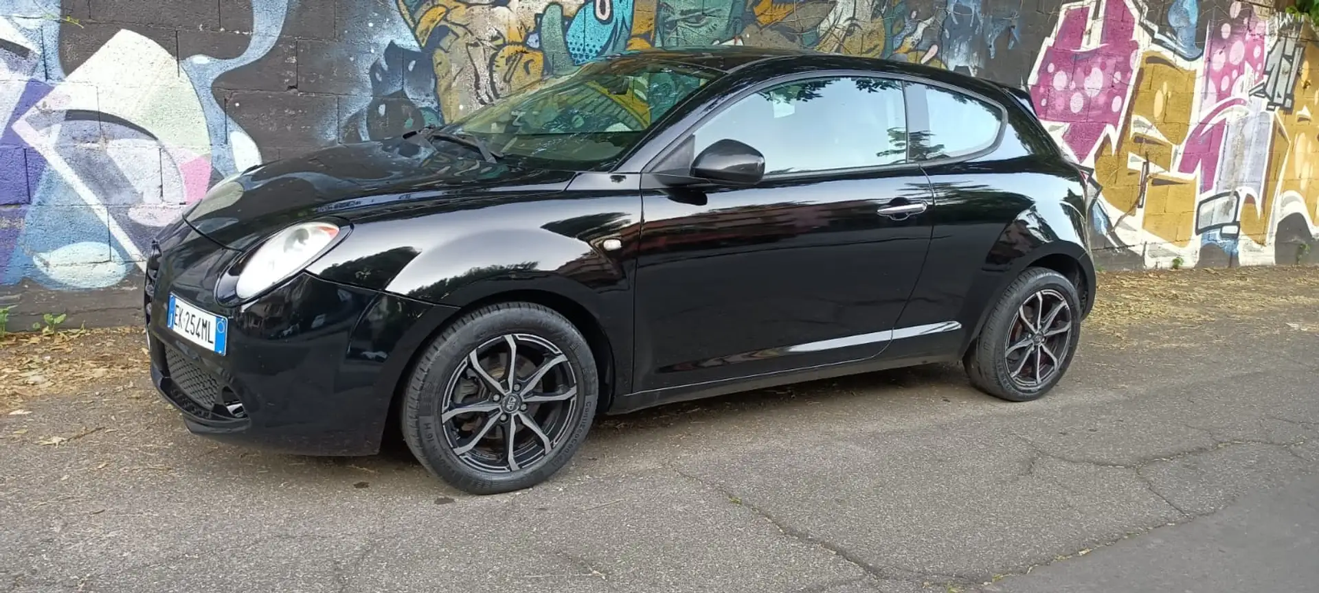 Alfa Romeo MiTo 1.3 jtdm-2 BlackLine Collection 95cv - 1
