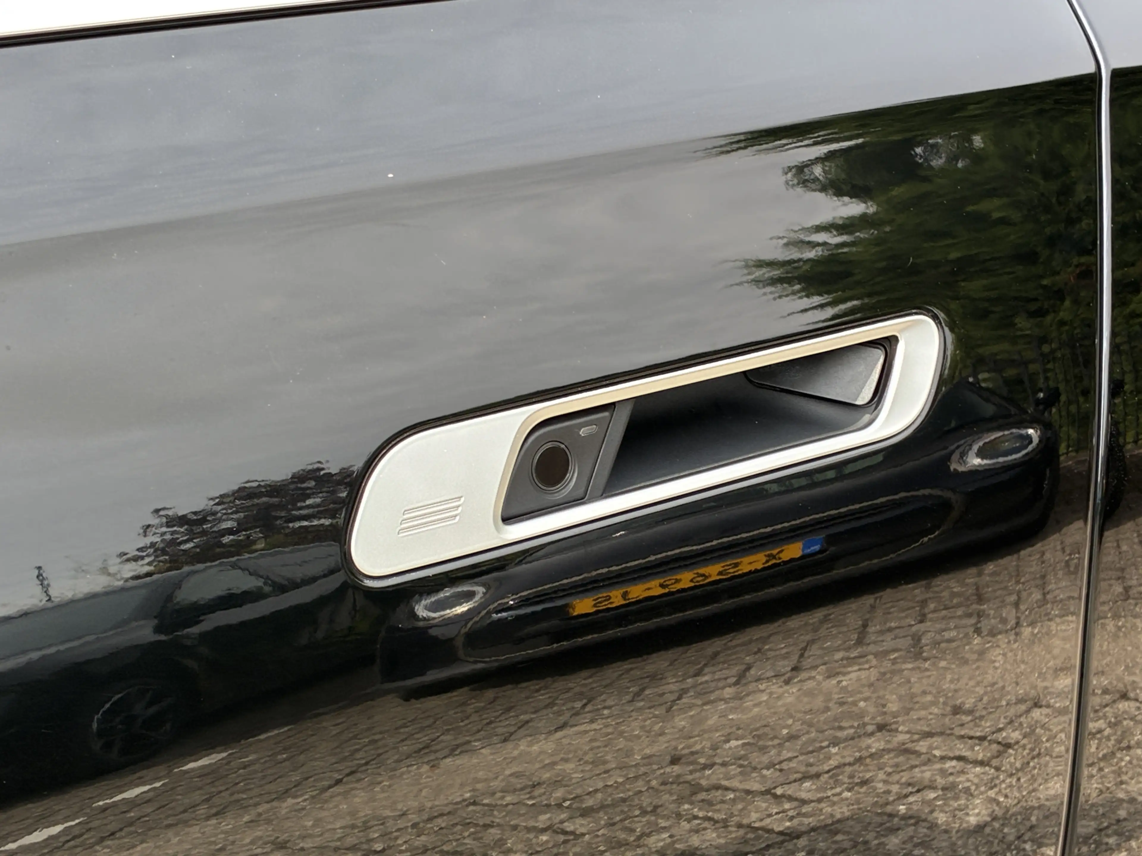 BMW i7 eDrive50 | Individual | Driv. Ass. Prof. | Act. St — photo 8