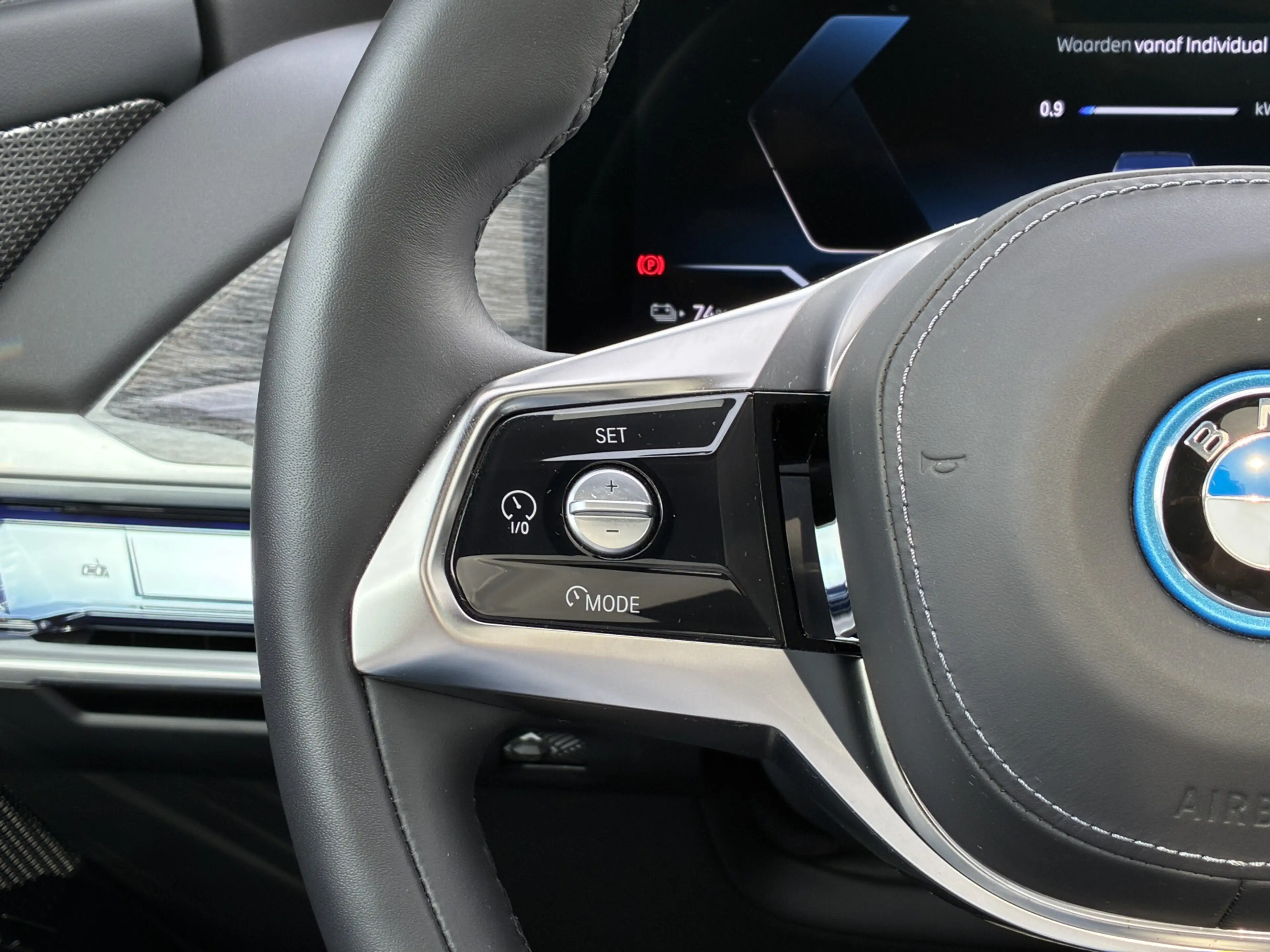 BMW i7 eDrive50 | Individual | Driv. Ass. Prof. | Act. St — photo 14