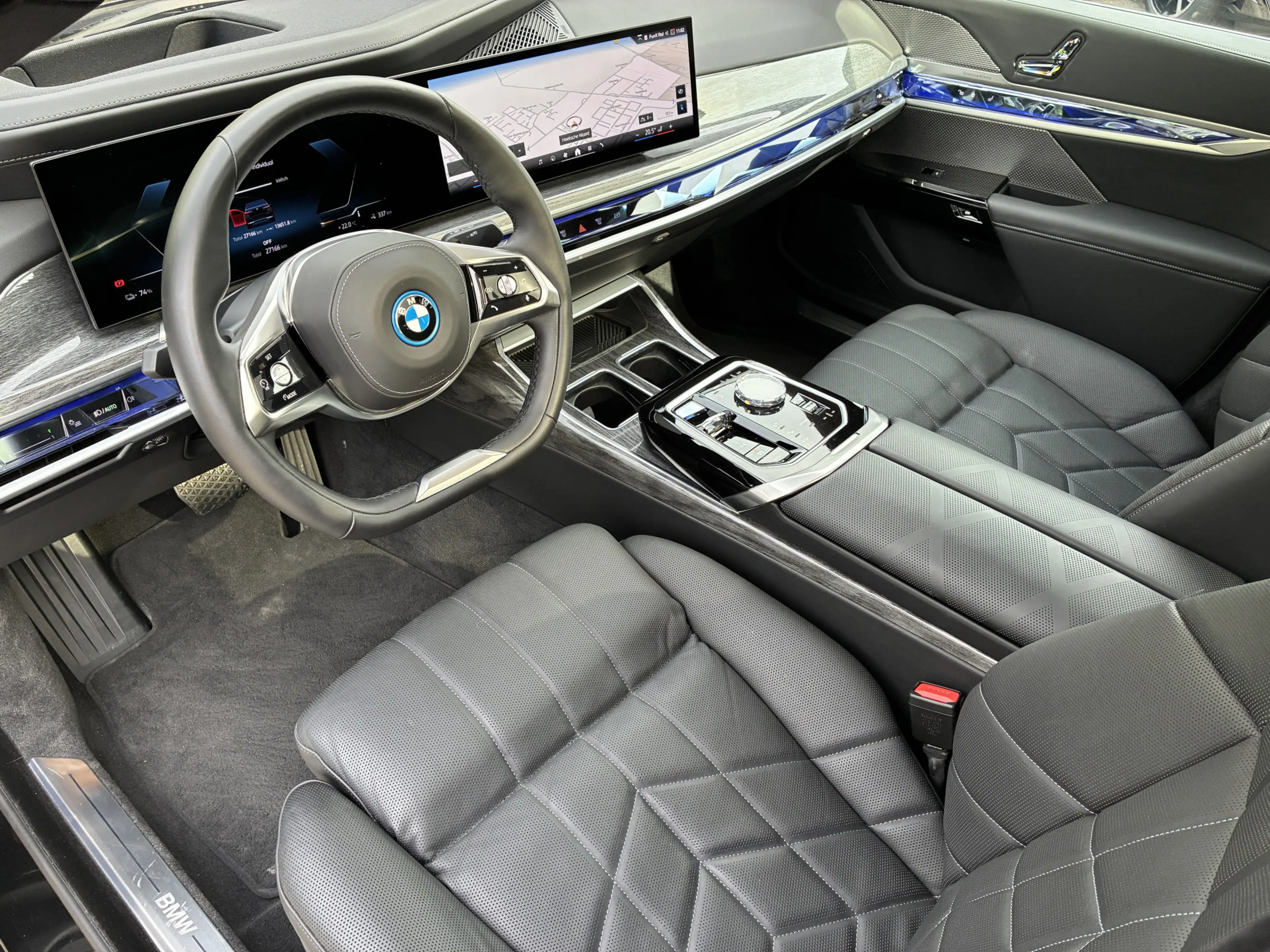 BMW i7 eDrive50 | Individual | Driv. Ass. Prof. | Act. St — photo 10