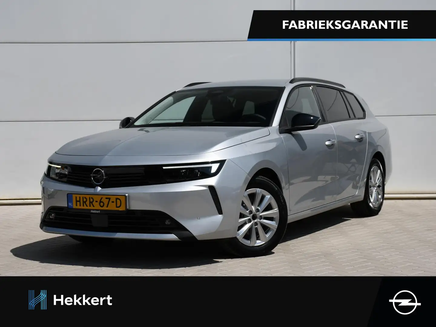 Opel Astra Sports Tourer Business Edition 1.2 Turbo 110pk PDC Grijs - 1