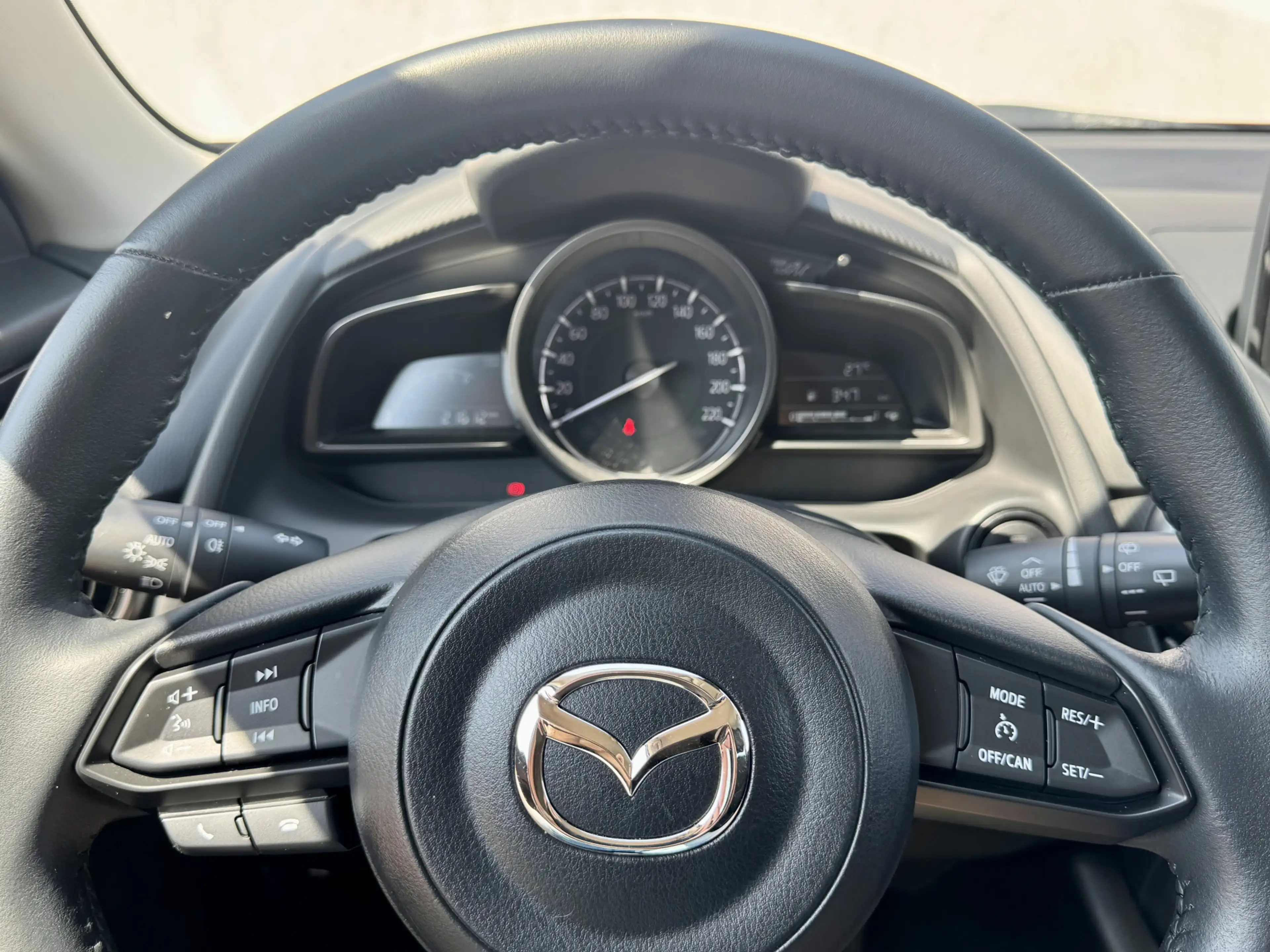 Mazda CX-3 2.0 SkyActiv-G 121 Luxury | 18"| Voll. Dealer onde — photo 15