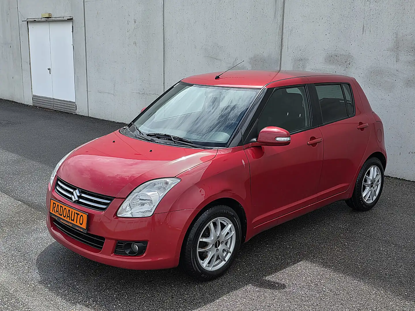 Suzuki Swift 1,3 GL-A Luxury **NEUE REIFEN**KLIMA**PICKERL** Rot - 1
