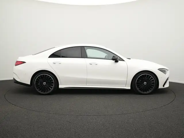 Mercedes-Benz Cla view 5