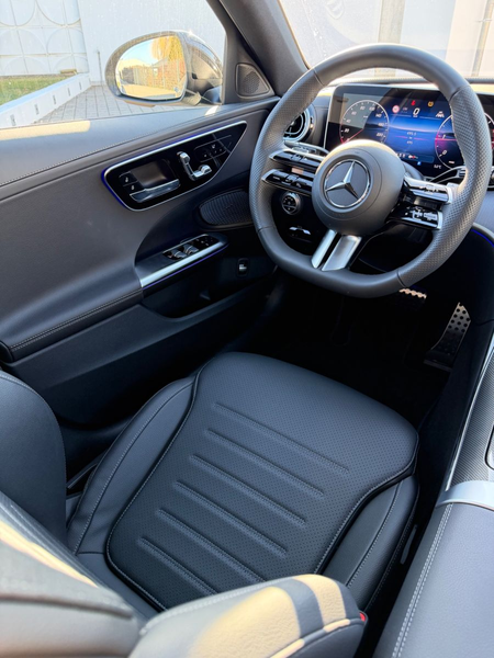 Mercedes-Benz C 220 AMG*AHK*PANO*NIGHT*4 J. GARANTIE*73.300 UVP — photo 10