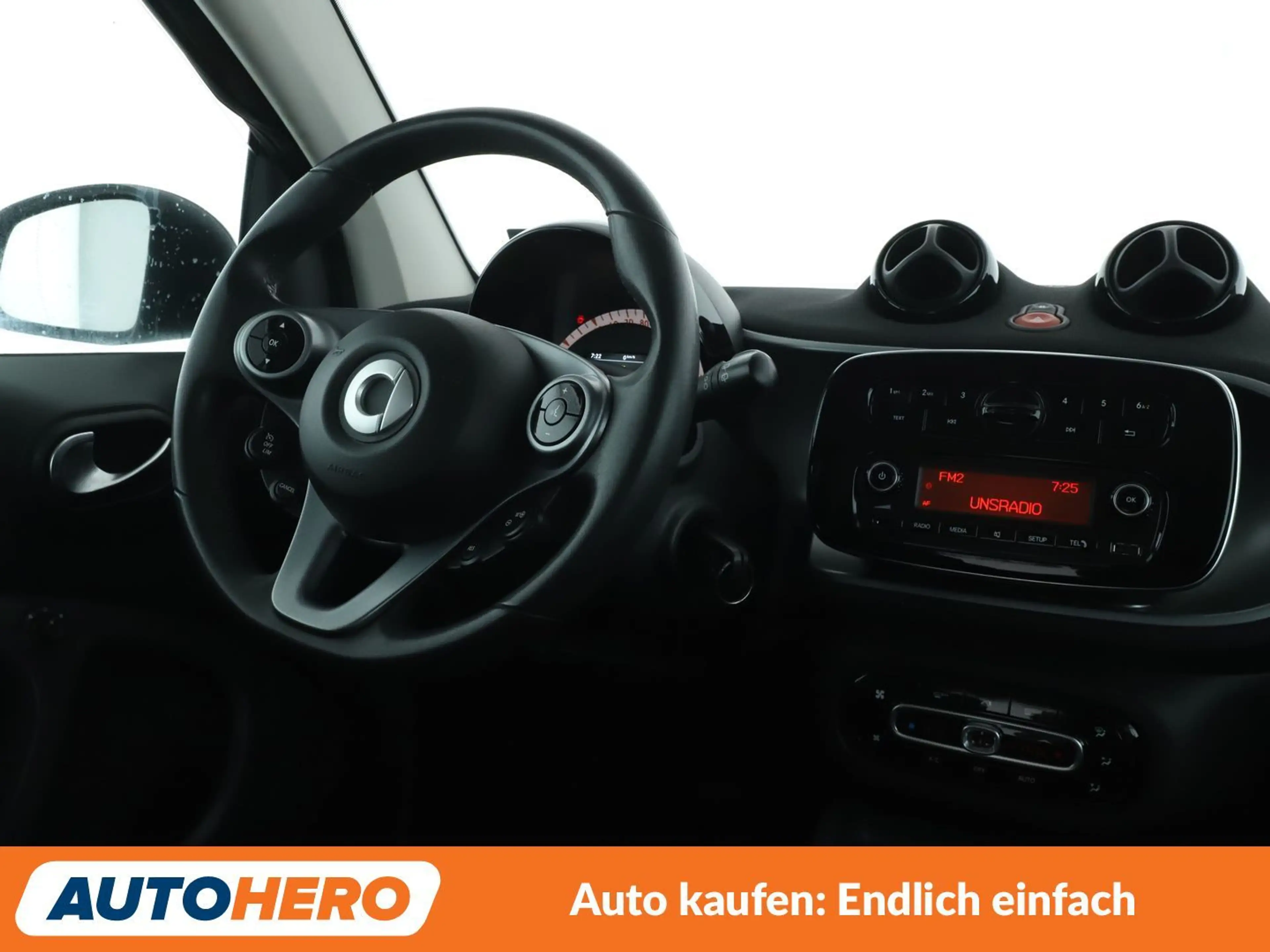 smart forTwo 1.0 Basis passion Aut.*TEMPO*KLIMA*ALU* — photo 13