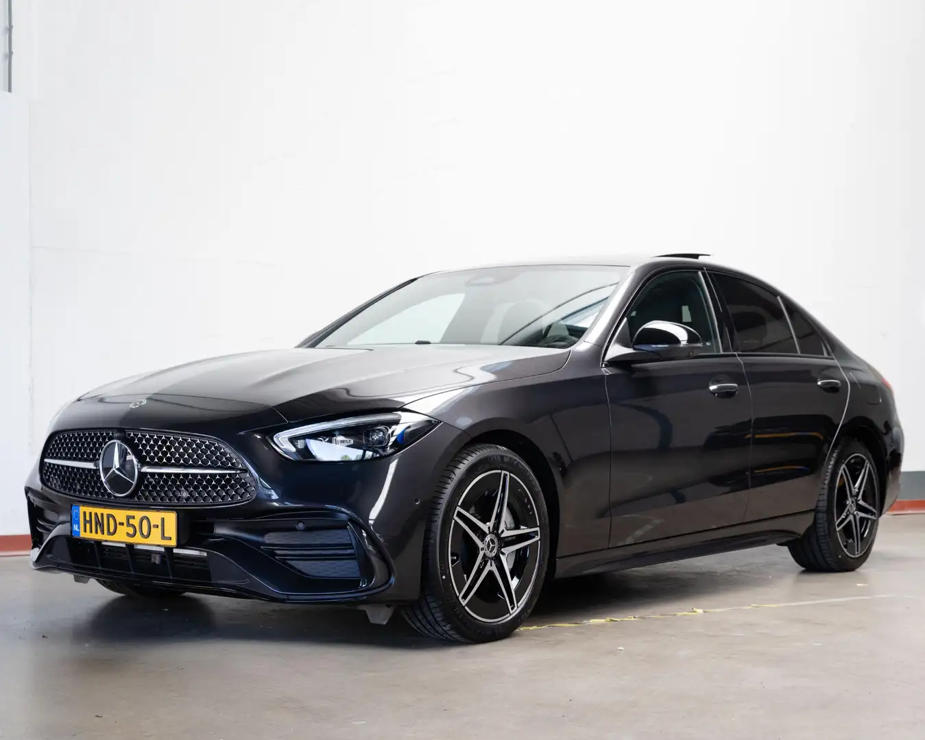 Mercedes-Benz C 300 Limousine e Star Edition LIMITED Grijs - 1