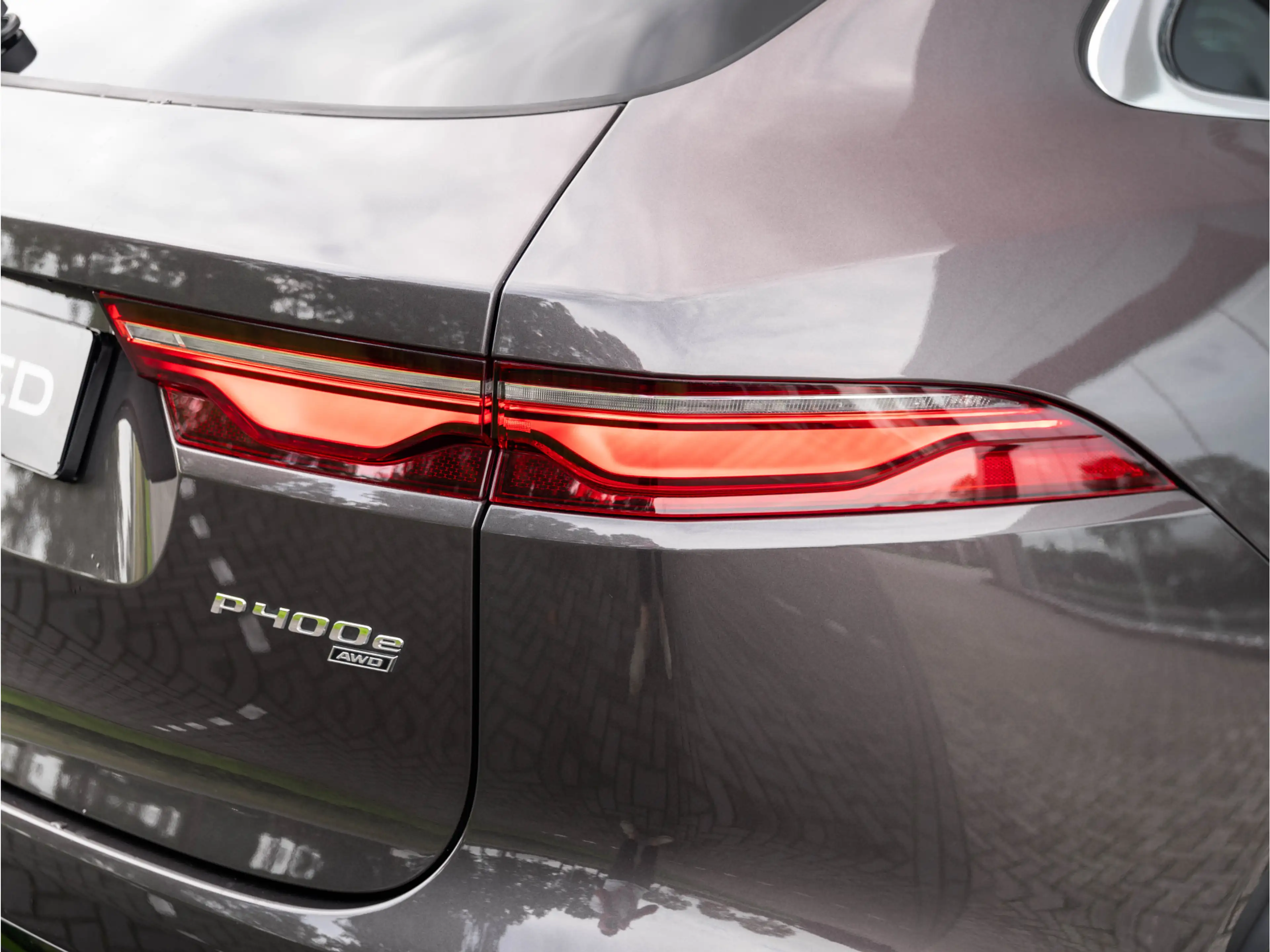 Jaguar F-Pace 2.0 P400e PHEV R-Dynamic S | Panoramisch schuif-/k — photo 26