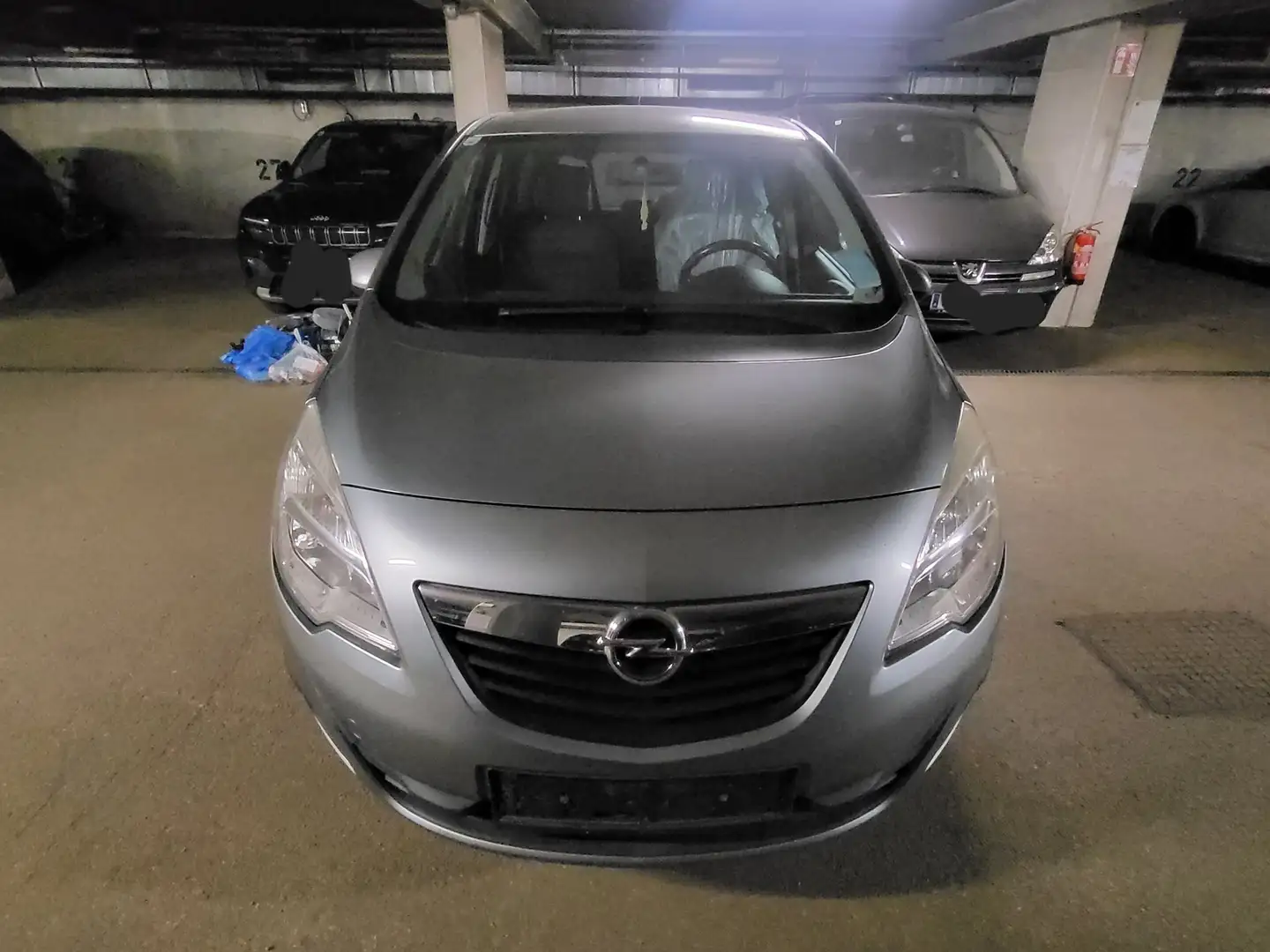 Opel Meriva "Rentner Rolls-Royce" + integr. Fahrradträger Gris - 2