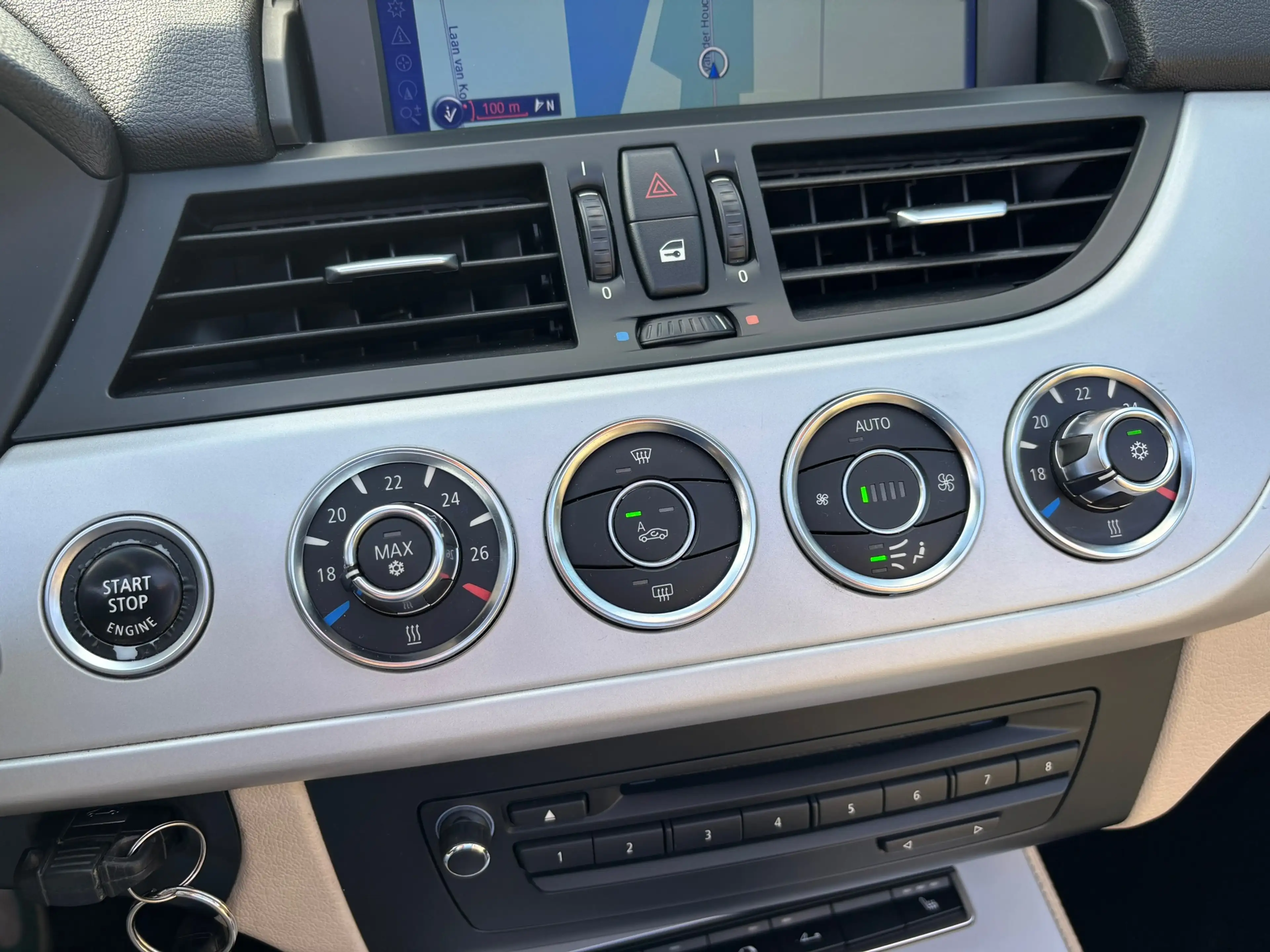 BMW Z4 Roadster SDrive23i Introduction Aut/Leder/Navi/Pdc — photo 11