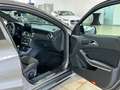 Mercedes-Benz A 180 *AMG-LINE*PANO*EFH*KLIMA*NIGHT-PAKET* Gris - thumbnail 15