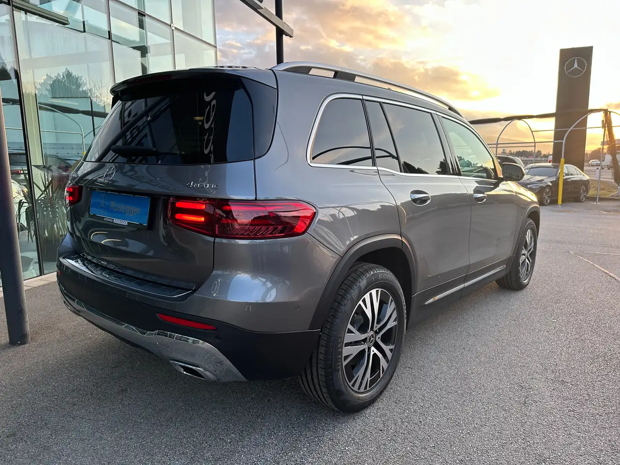 Mercedes-Benz GLB 2026