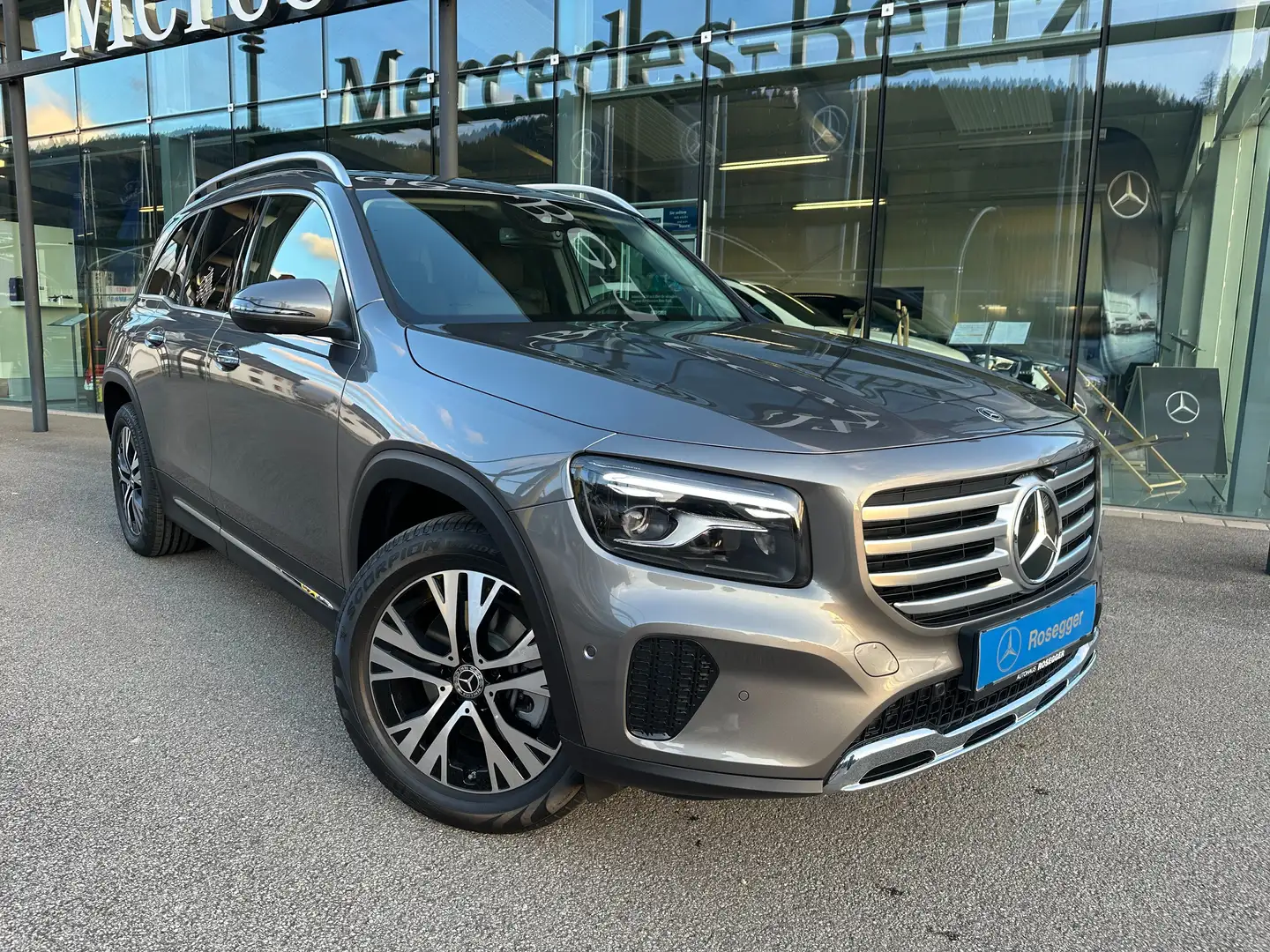 Mercedes-Benz GLB 200 d 4Matic Ö-Edition Aut.*Prgressive*Adv.Plus*AHV Grau - 2
