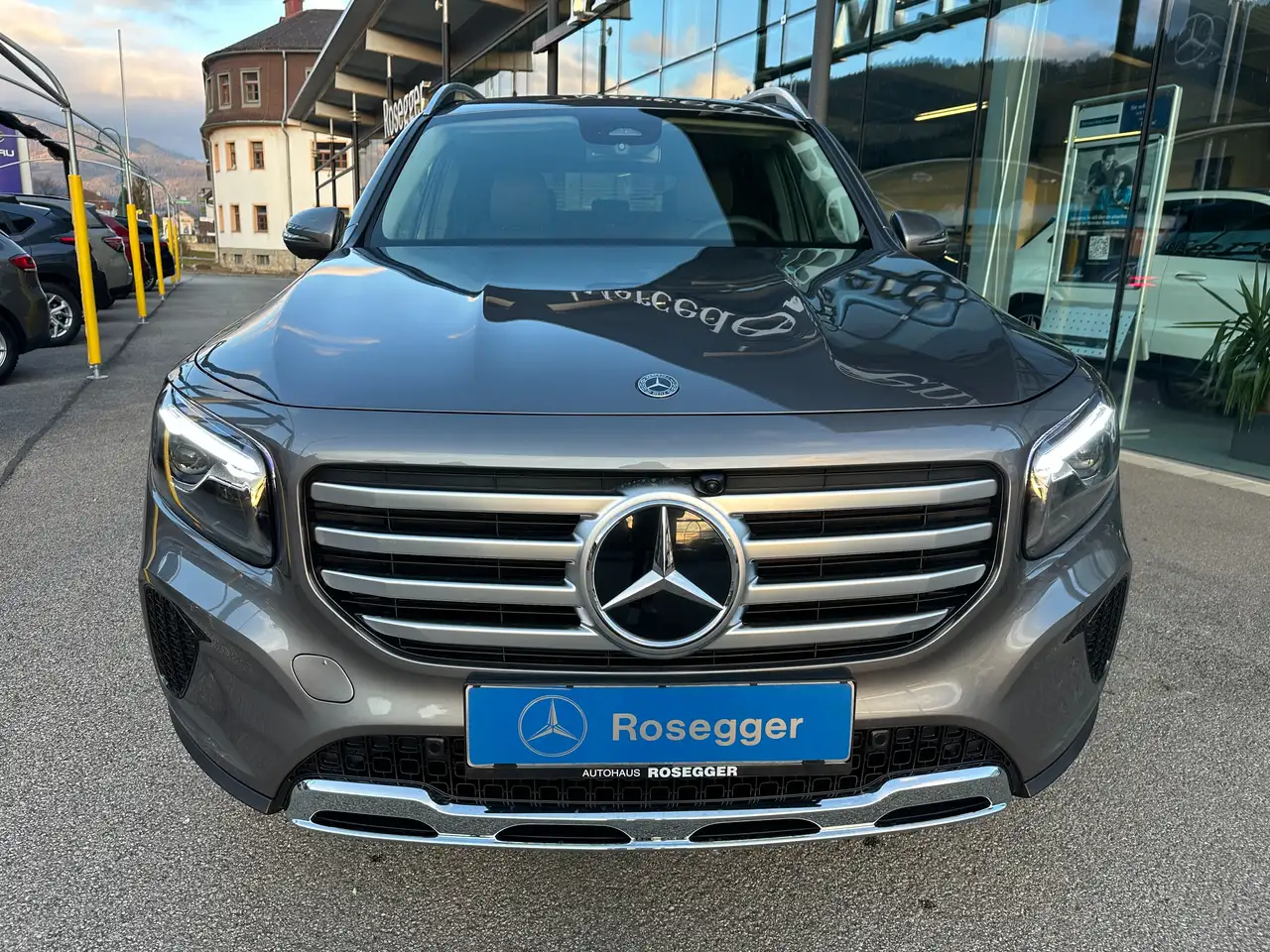 Mercedes-Benz GLB 2026