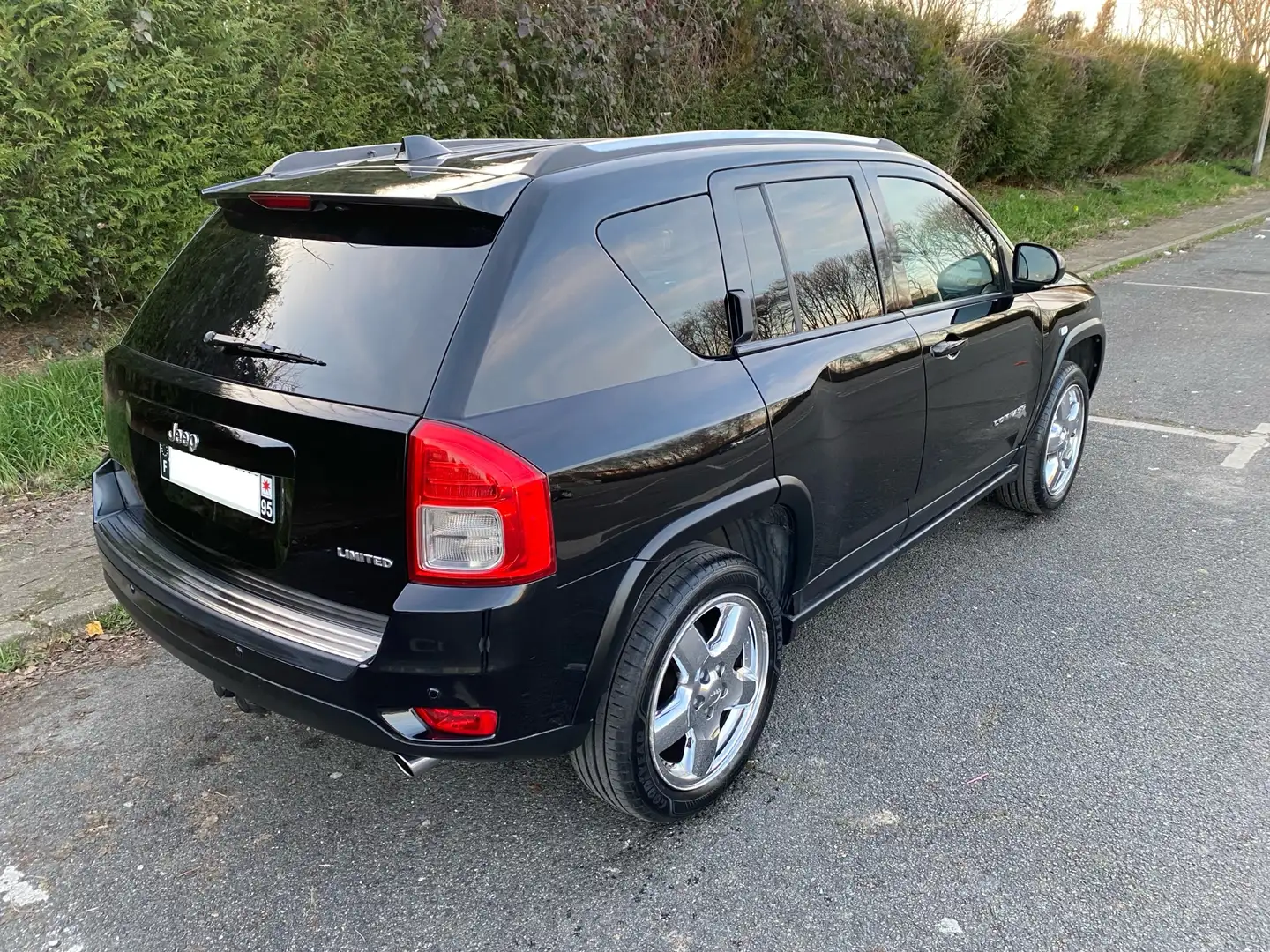Jeep Compass 2.0 VVT 156 Ch LIMITED 2WD. Crit’ait 1 Noir - 2