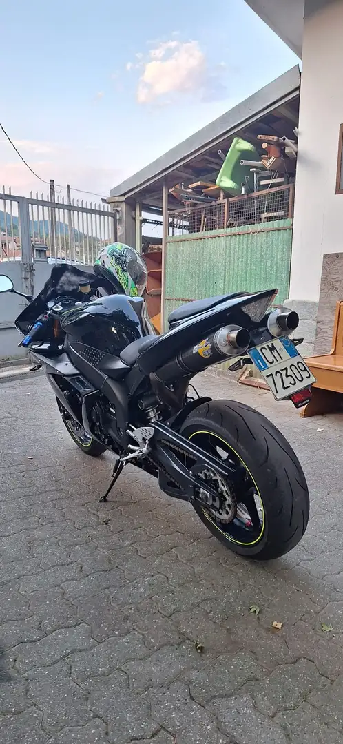 Yamaha YZF-R1 Noir - 1