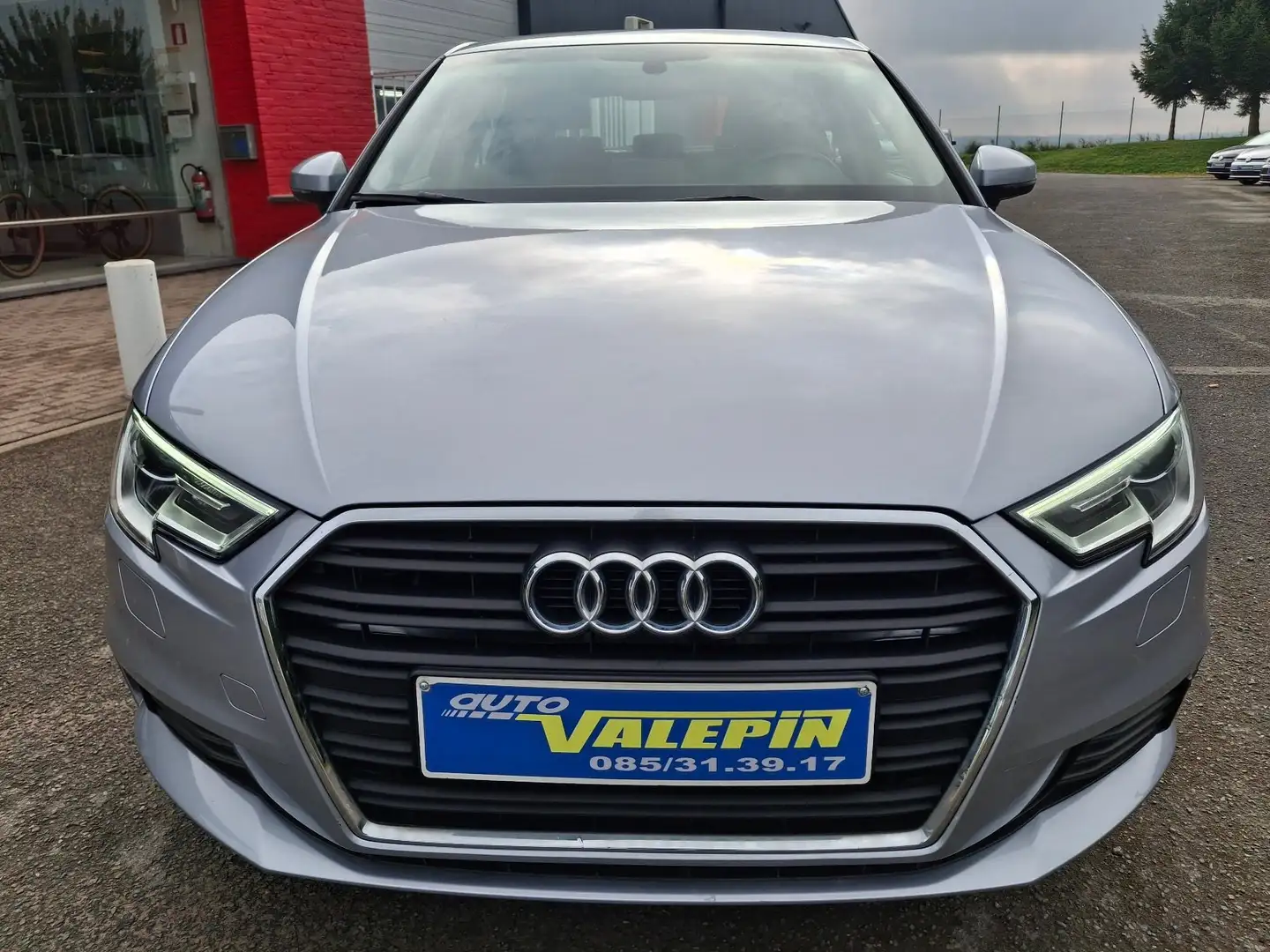 Audi A3 Spbk 35 TFSI 150cv 6Vit XENON/GPS/BT/AB/JA/APS Argent - 2