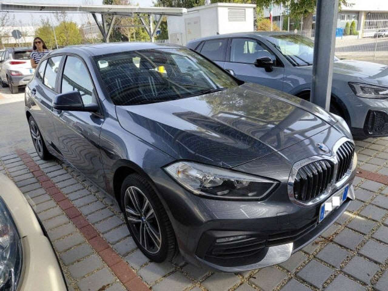 BMW 118 d 5p. Business Advantage