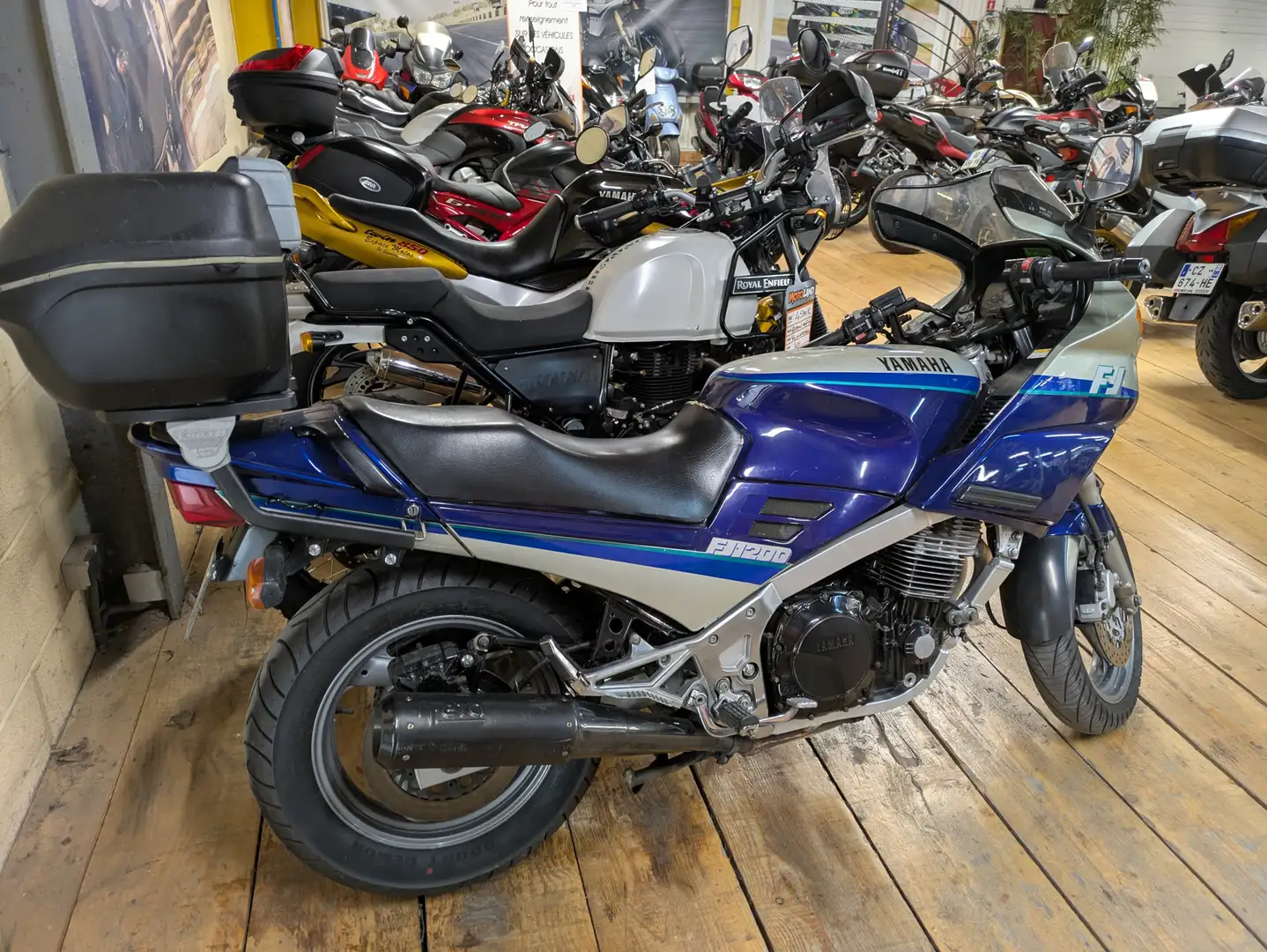Yamaha FJ 1200 Marrón - 2