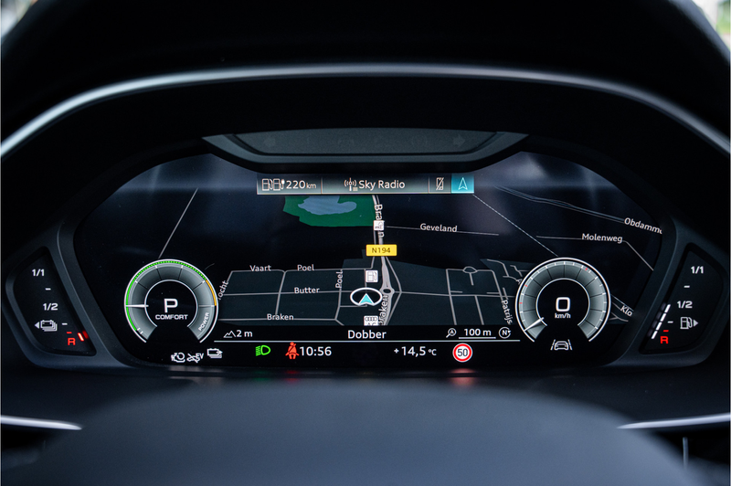 Audi Q3 Sportback 45 TFSI e S-line ** Leder ** LED ** 20in — photo 24