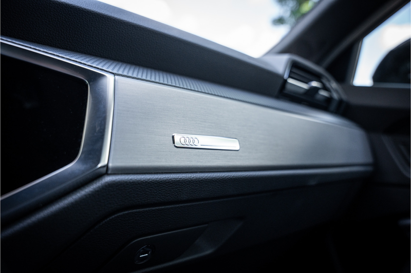 Audi Q3 Sportback 45 TFSI e S-line ** Leder ** LED ** 20in — photo 30