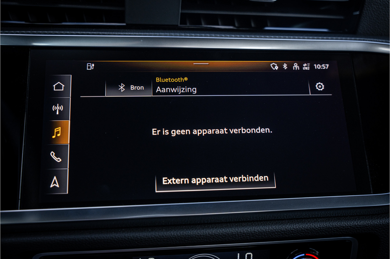 Audi Q3 Sportback 45 TFSI e S-line ** Leder ** LED ** 20in — photo 32