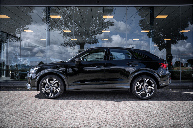 Audi Q3 Sportback 45 TFSI e S-line ** Leder ** LED ** 20in — photo 11