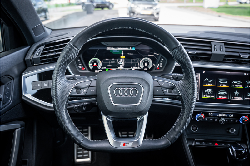 Audi Q3 Sportback 45 TFSI e S-line ** Leder ** LED ** 20in — photo 43