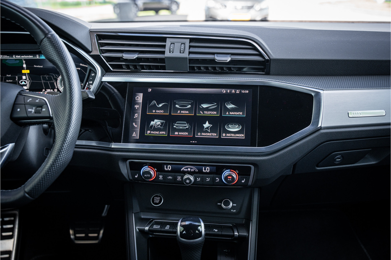 Audi Q3 Sportback 45 TFSI e S-line ** Leder ** LED ** 20in — photo 45