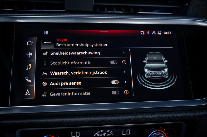 Audi Q3 Sportback 45 TFSI e S-line ** Leder ** LED ** 20in — photo 37