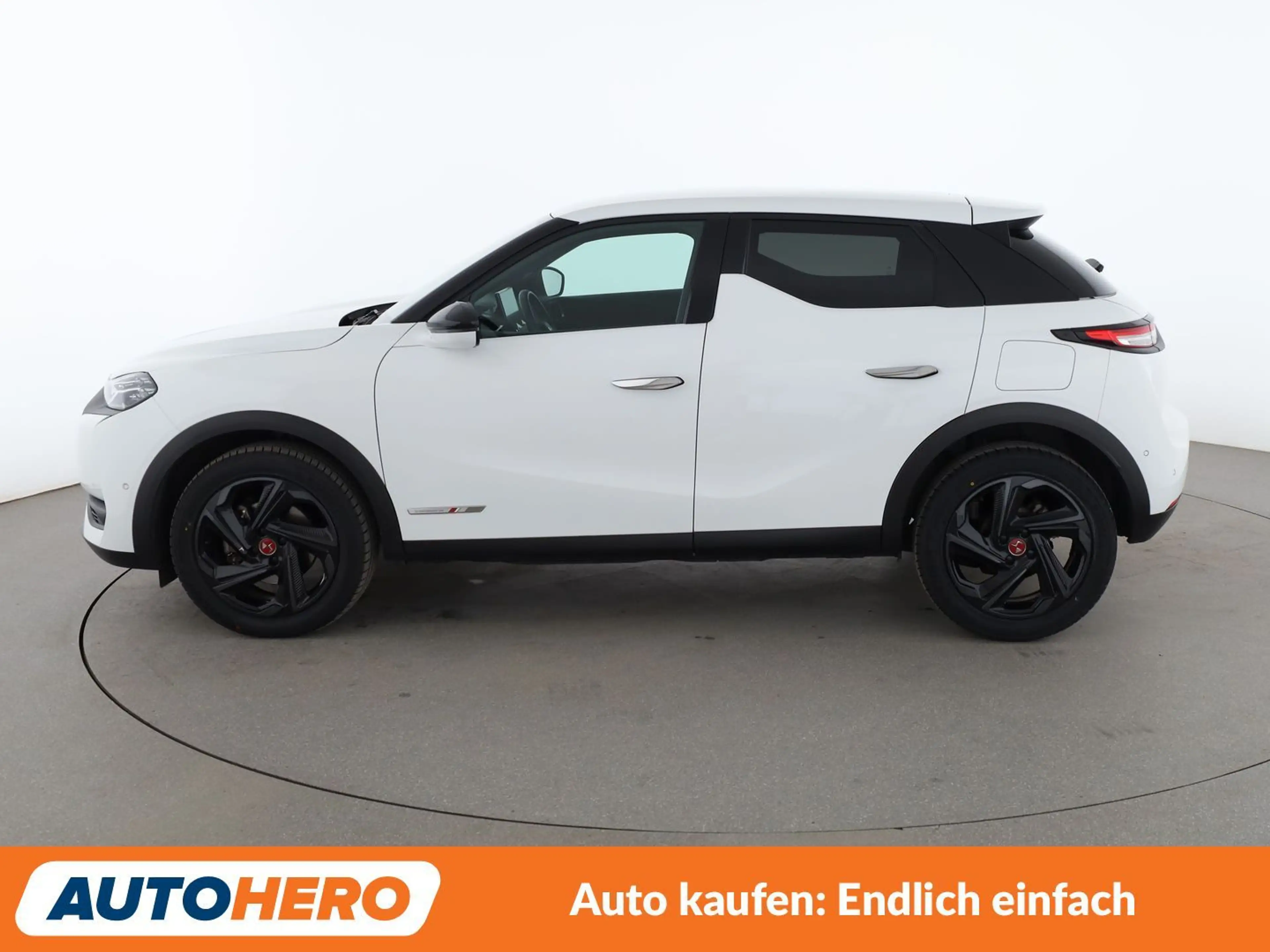 DS Automobiles DS 3 Crossback 1.5 Blue-HDi Performance Line Plus Aut.*NAVI*LED* — photo 3