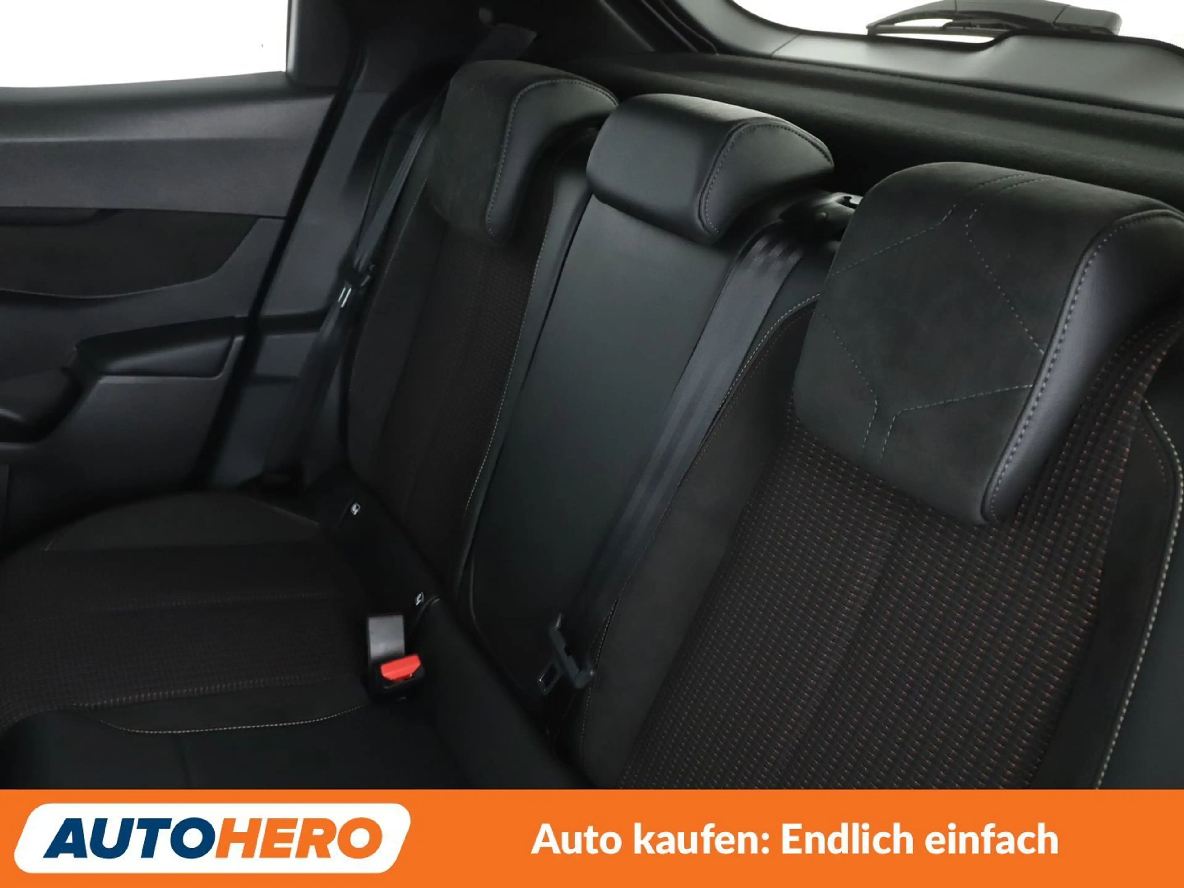 DS Automobiles DS 3 Crossback 1.5 Blue-HDi Performance Line Plus Aut.*NAVI*LED* — photo 14