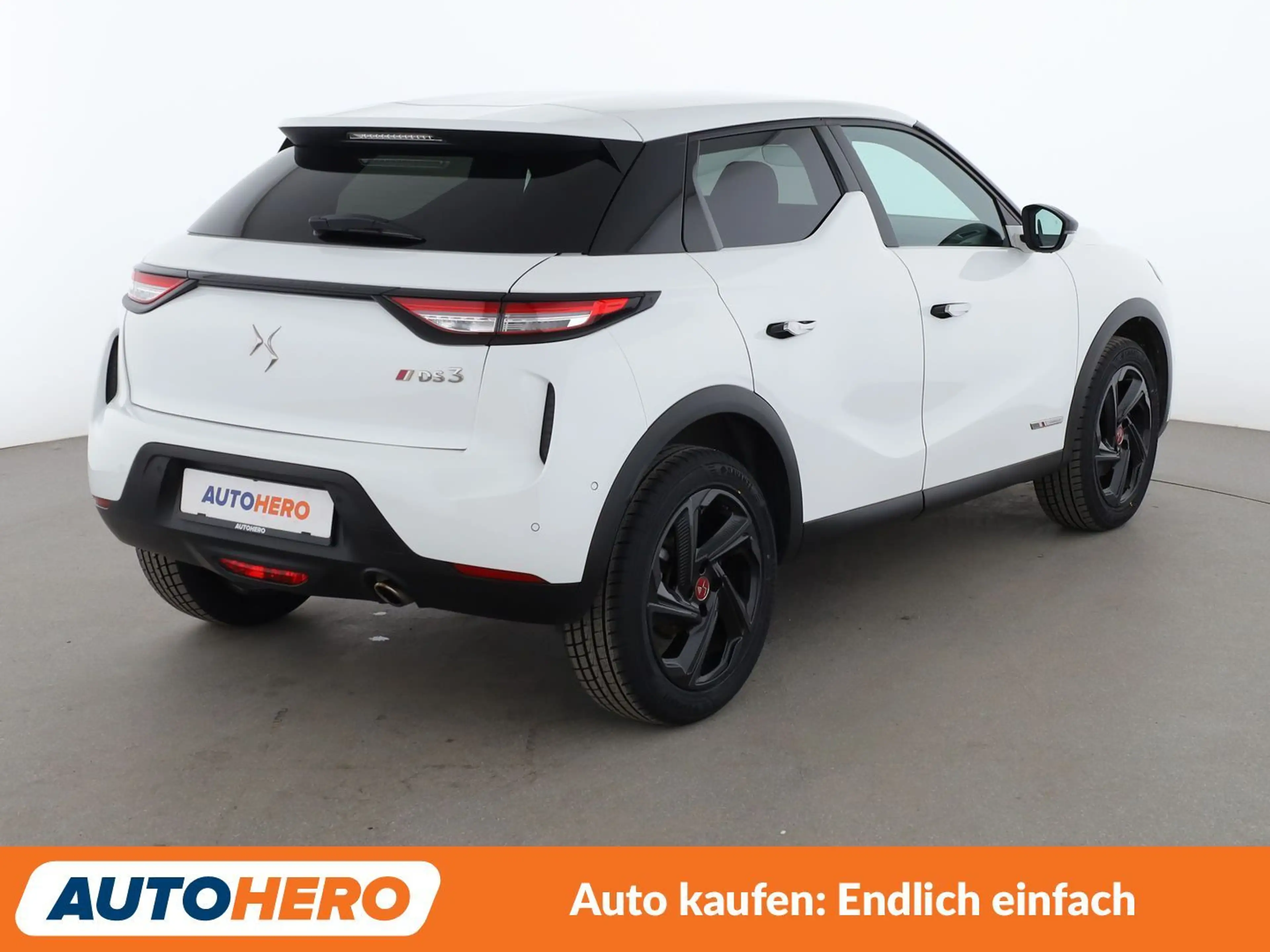 DS Automobiles DS 3 Crossback 1.5 Blue-HDi Performance Line Plus Aut.*NAVI*LED* — photo 6