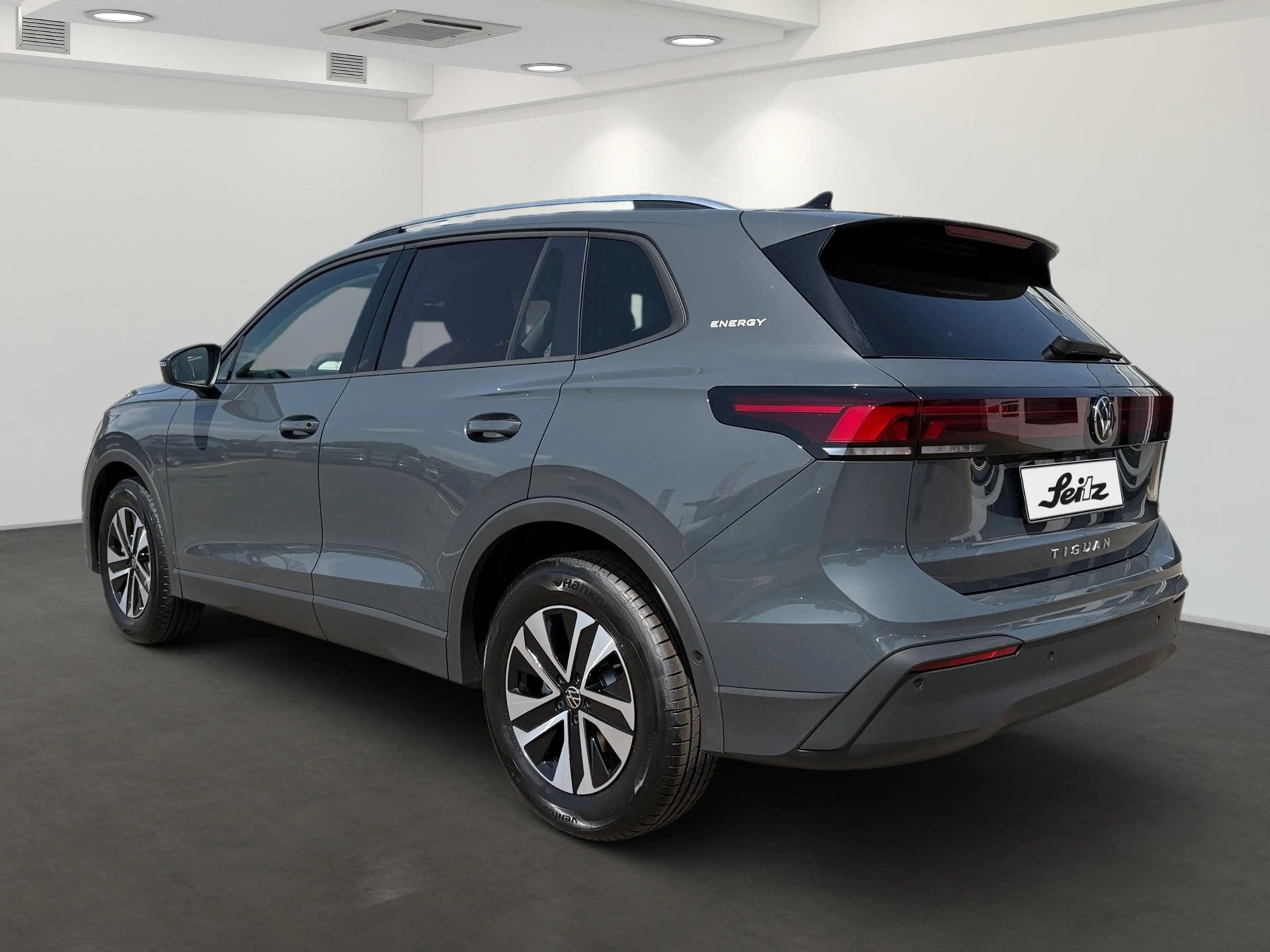 Volkswagen Tiguan 2.0 TDI Energy *AHK*NAVI*KAMERA*SITZHZG* — photo 5