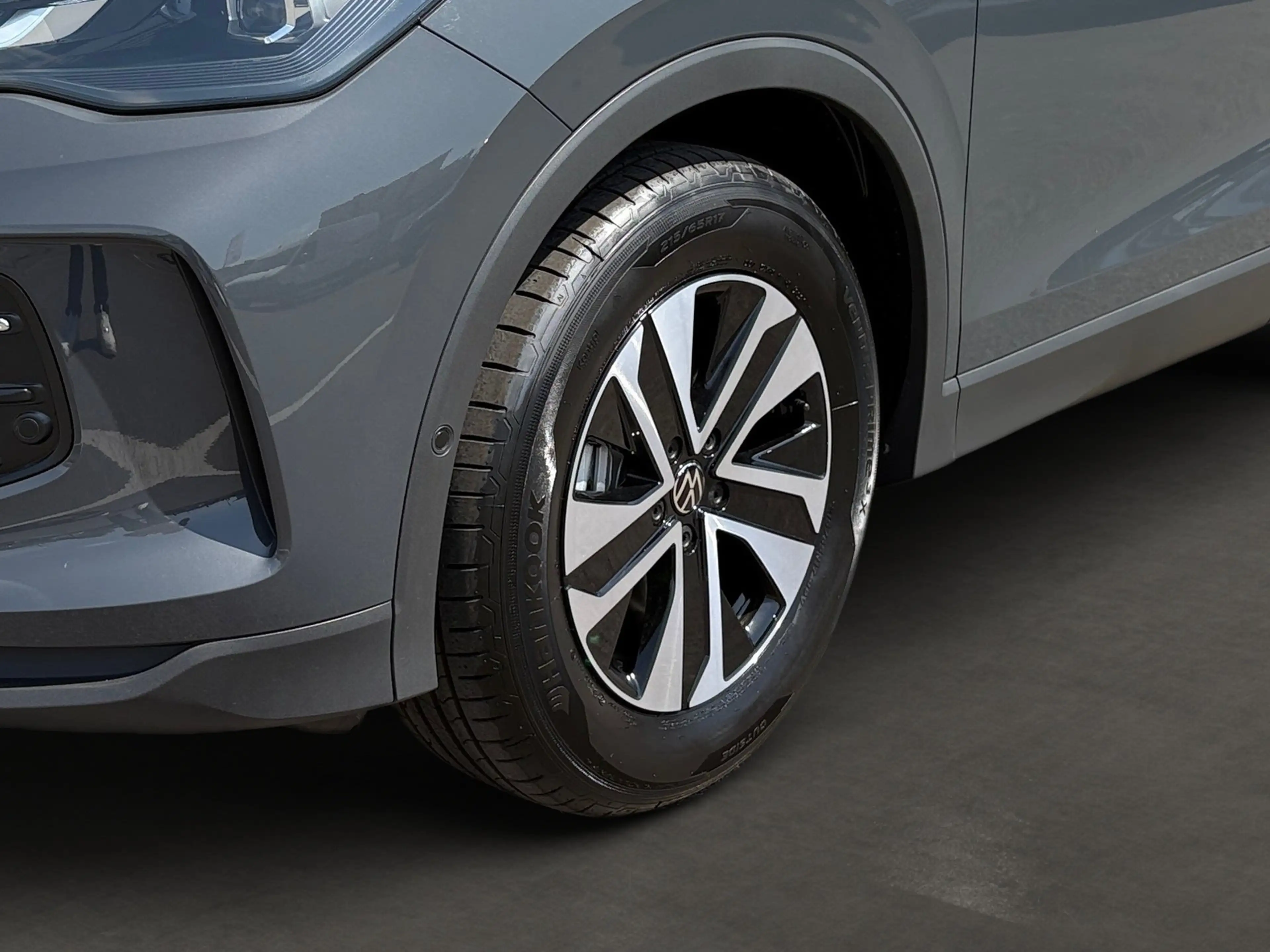 Volkswagen Tiguan 2.0 TDI Energy *AHK*NAVI*KAMERA*SITZHZG* — photo 10