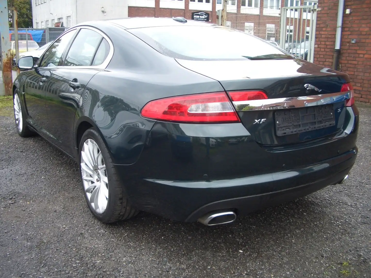 Jaguar XF 3.0 V6 Diesel S Luxury Grün - 2