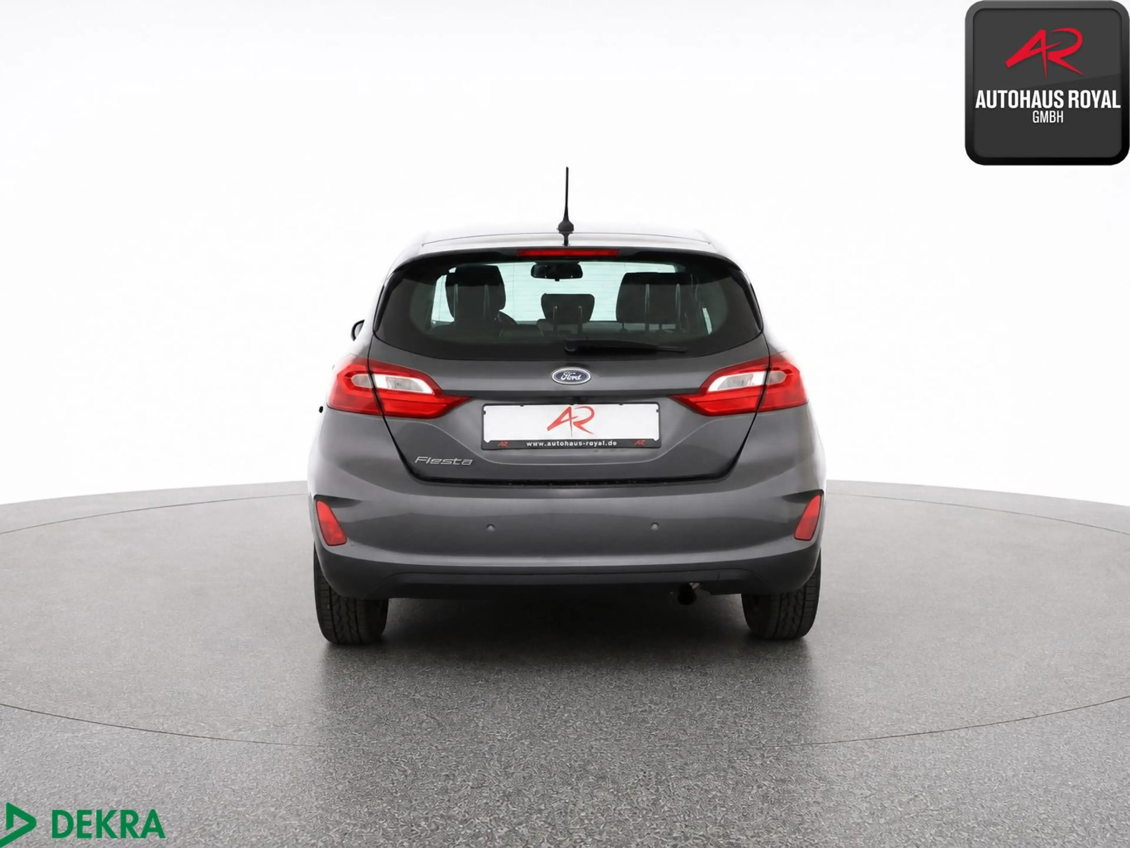 Ford Fiesta 1.0 EcoBoost NAVI,KAMERA,B+O,KLIMA,SITZHZ — photo 4