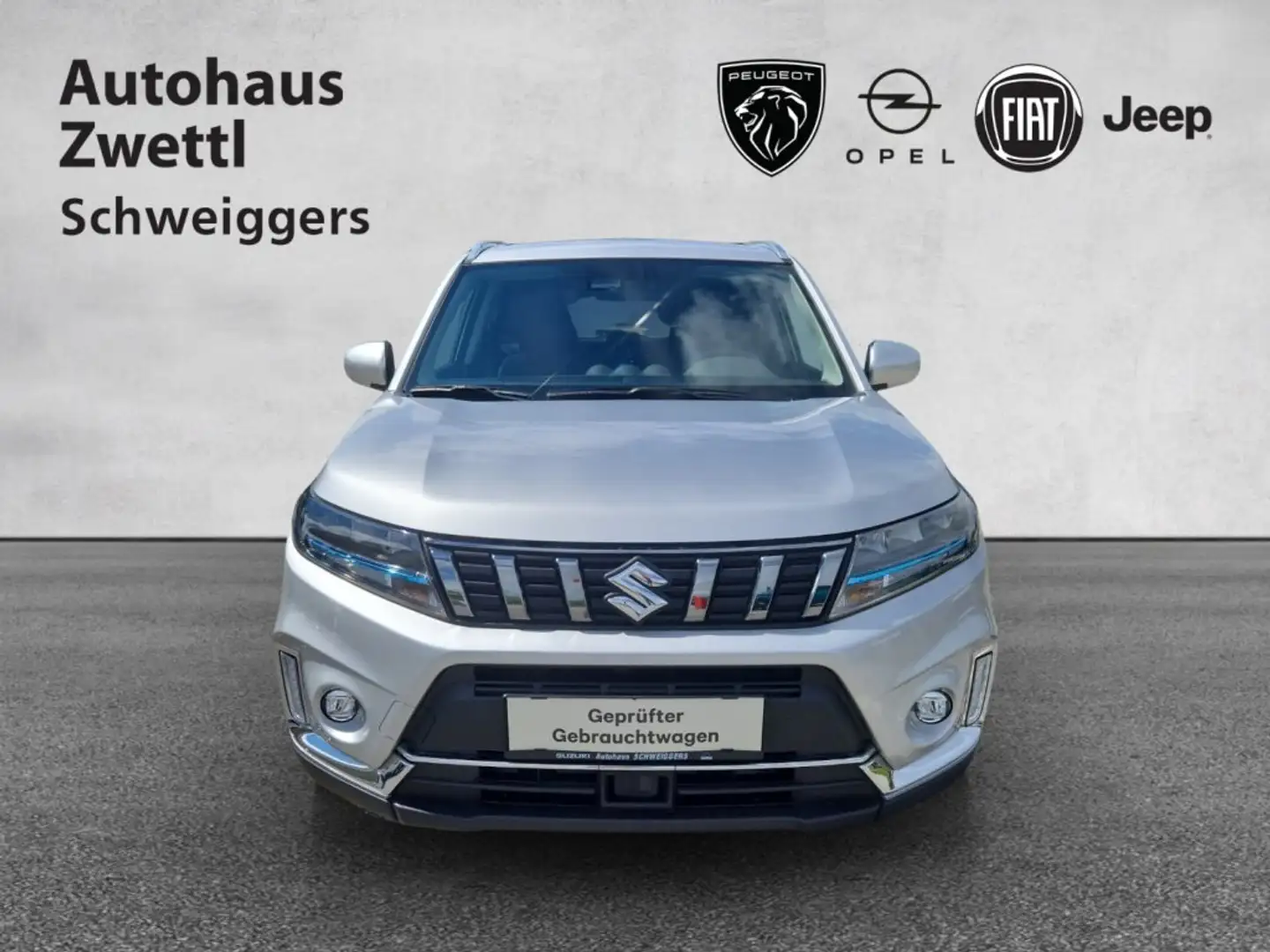 Suzuki Vitara Allgrip Shine 1,5 Hybrid 6AGS Silber - 2