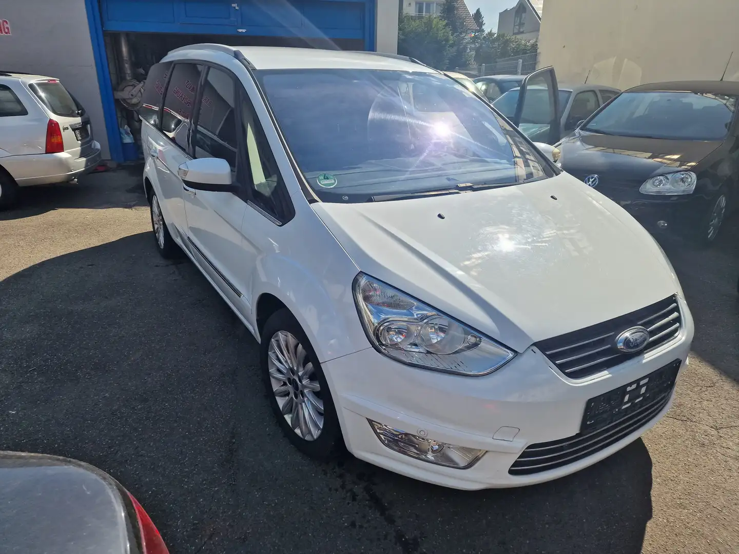 Ford Galaxy Ghia 07.2010 Alb - 1