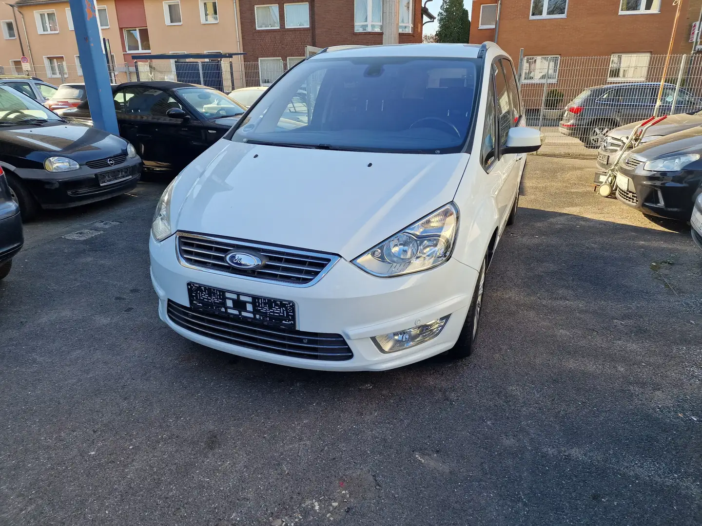 Ford Galaxy Ghia 07.2010 Alb - 2