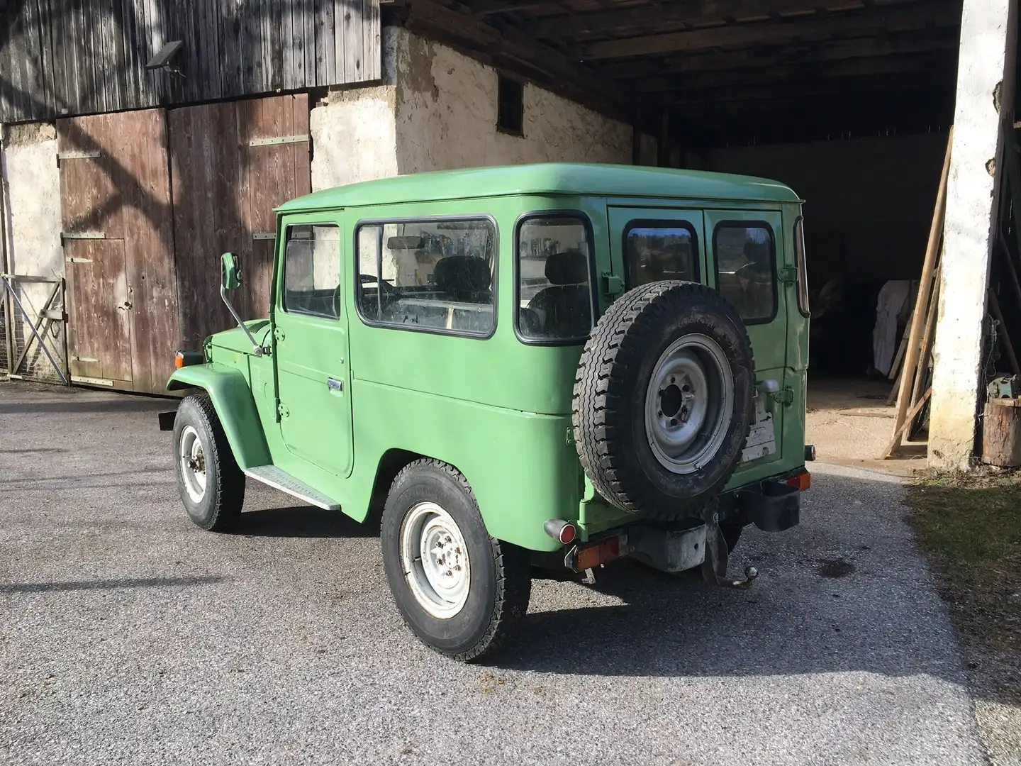 Toyota Land Cruiser FJ40 Grün - 2