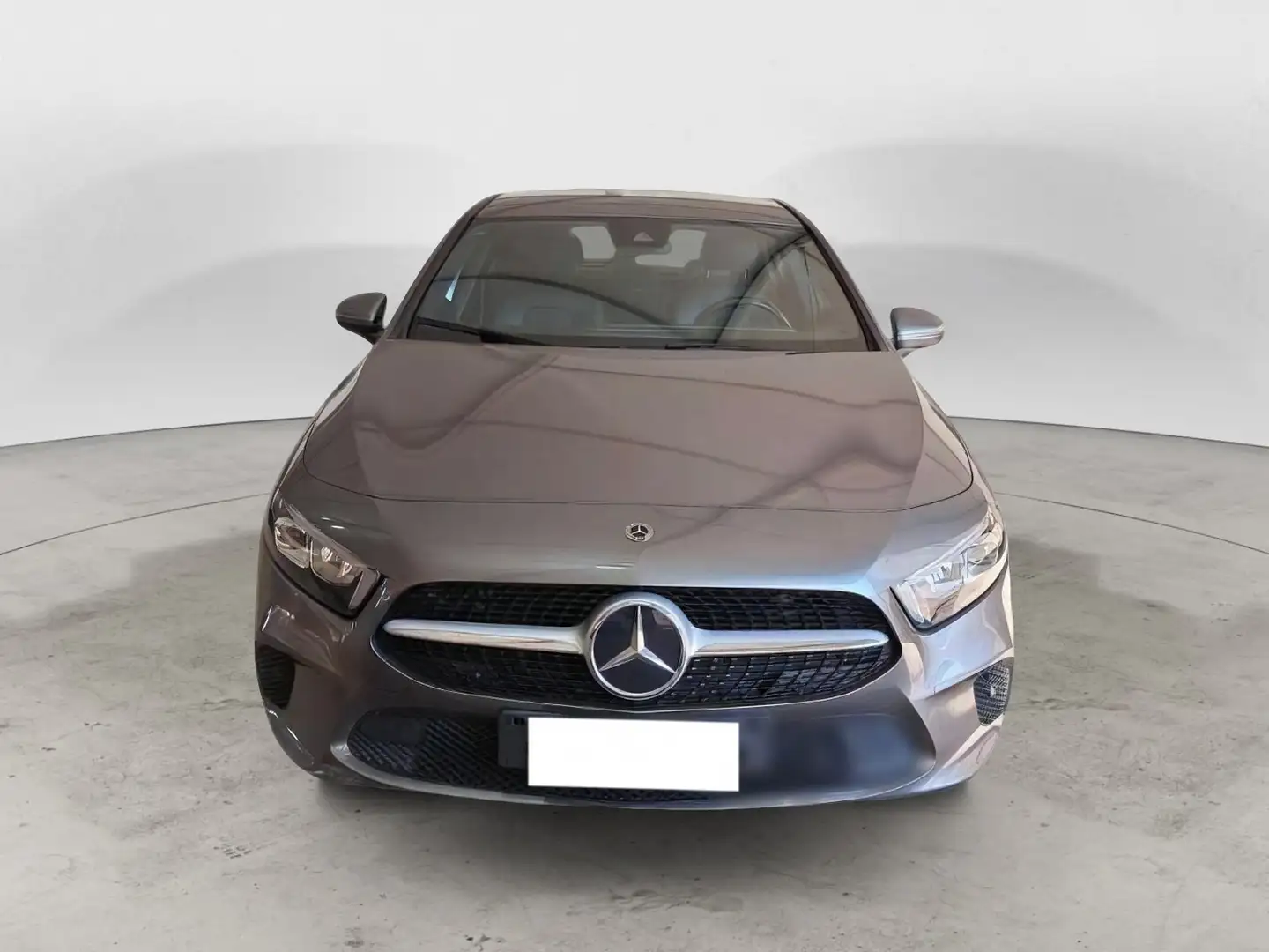 Mercedes-Benz A 180 A 180 d Automatic Business Extra FINO A 3 ANNI DI Gris - 2