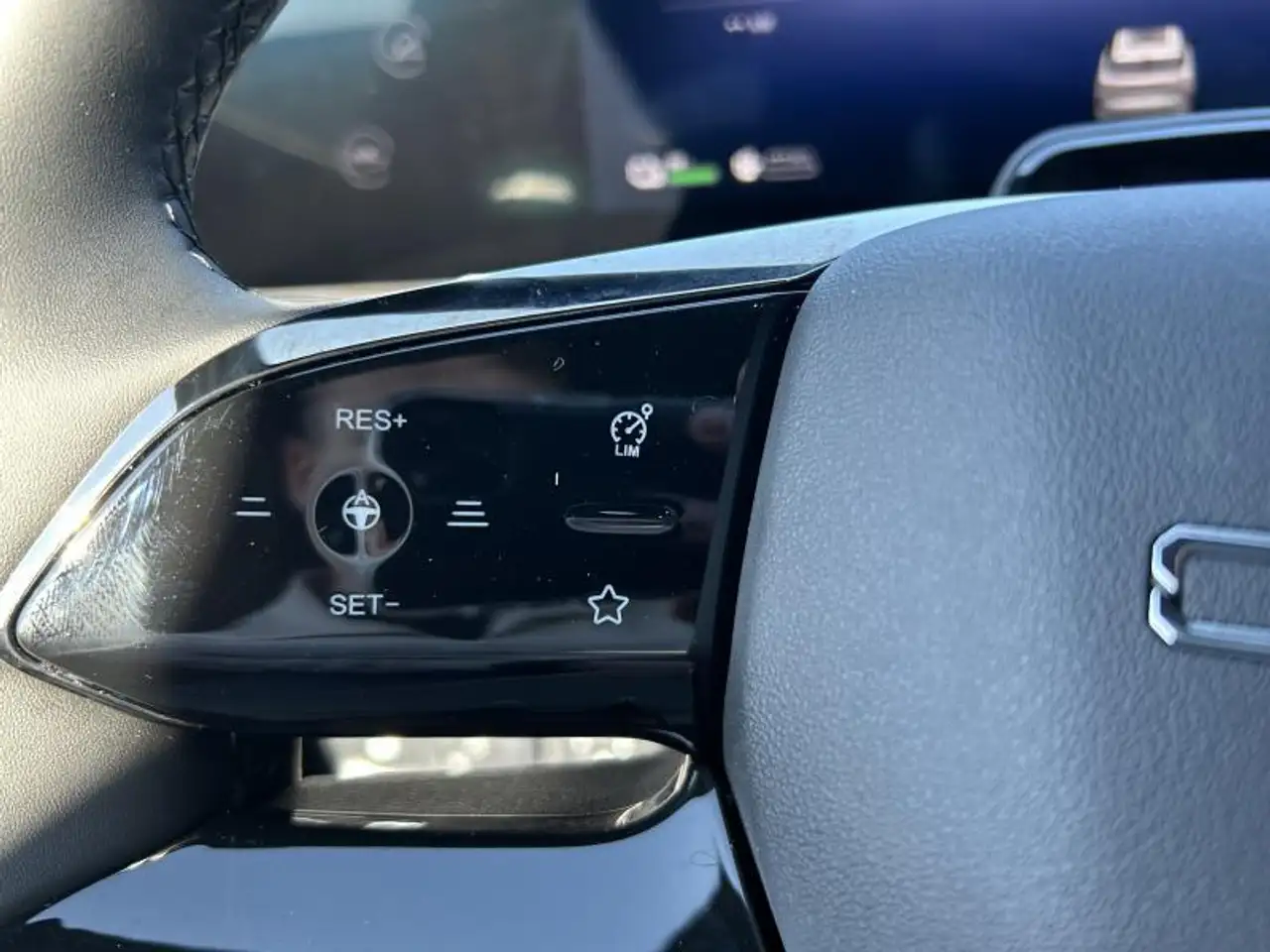 Omoda 9 2026 — фото 15