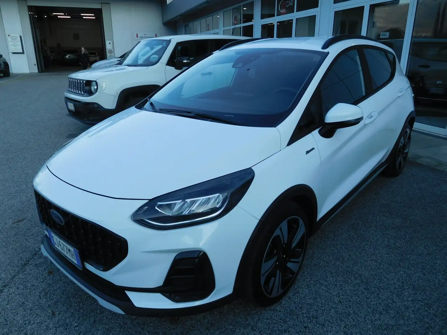 Ford Fiesta Fiesta 1.0 Ecoboost Hybrid 125 CV 5 porte Active Blanc - 1