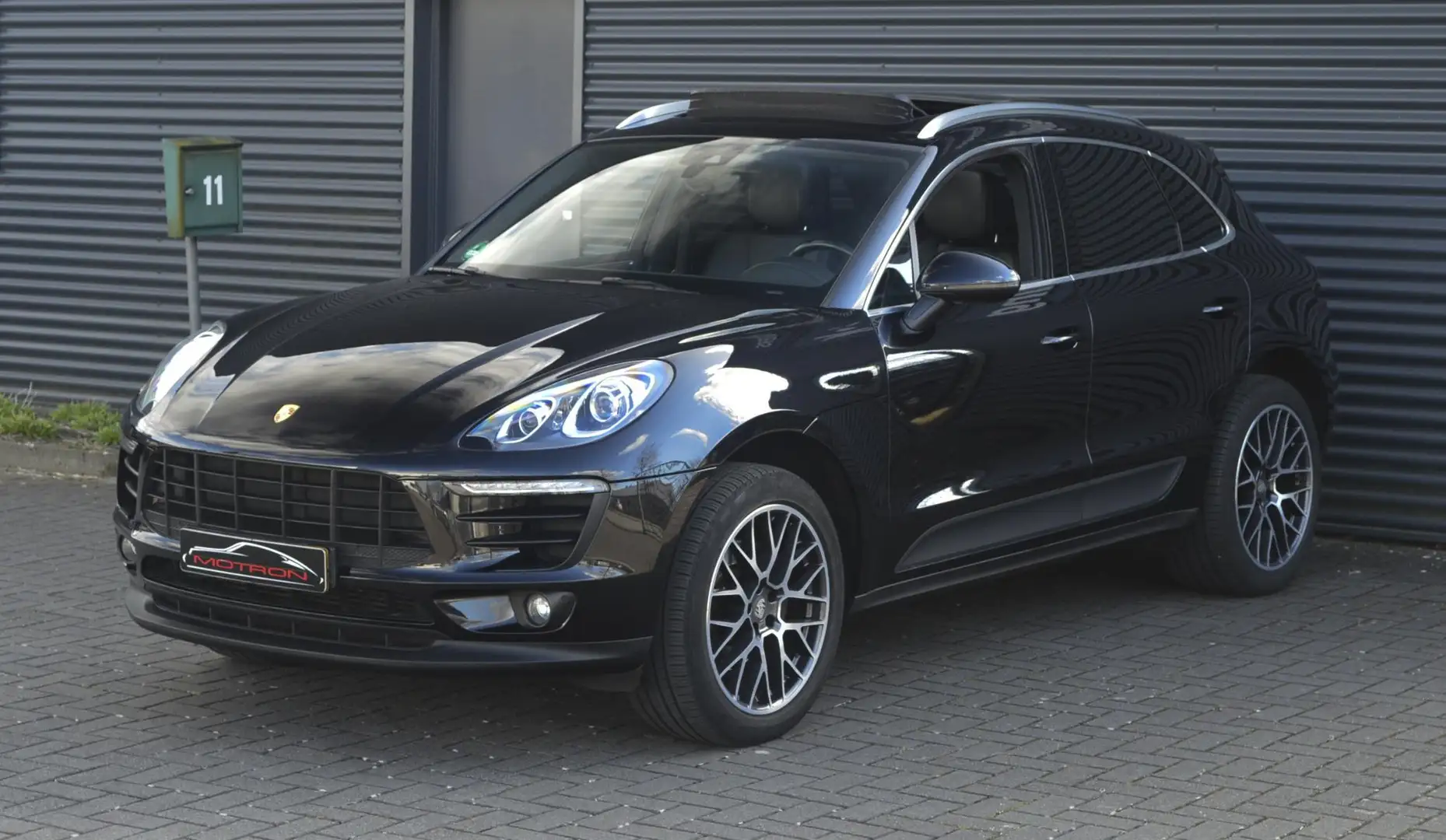 Porsche Macan 2.0 Zwart - 2