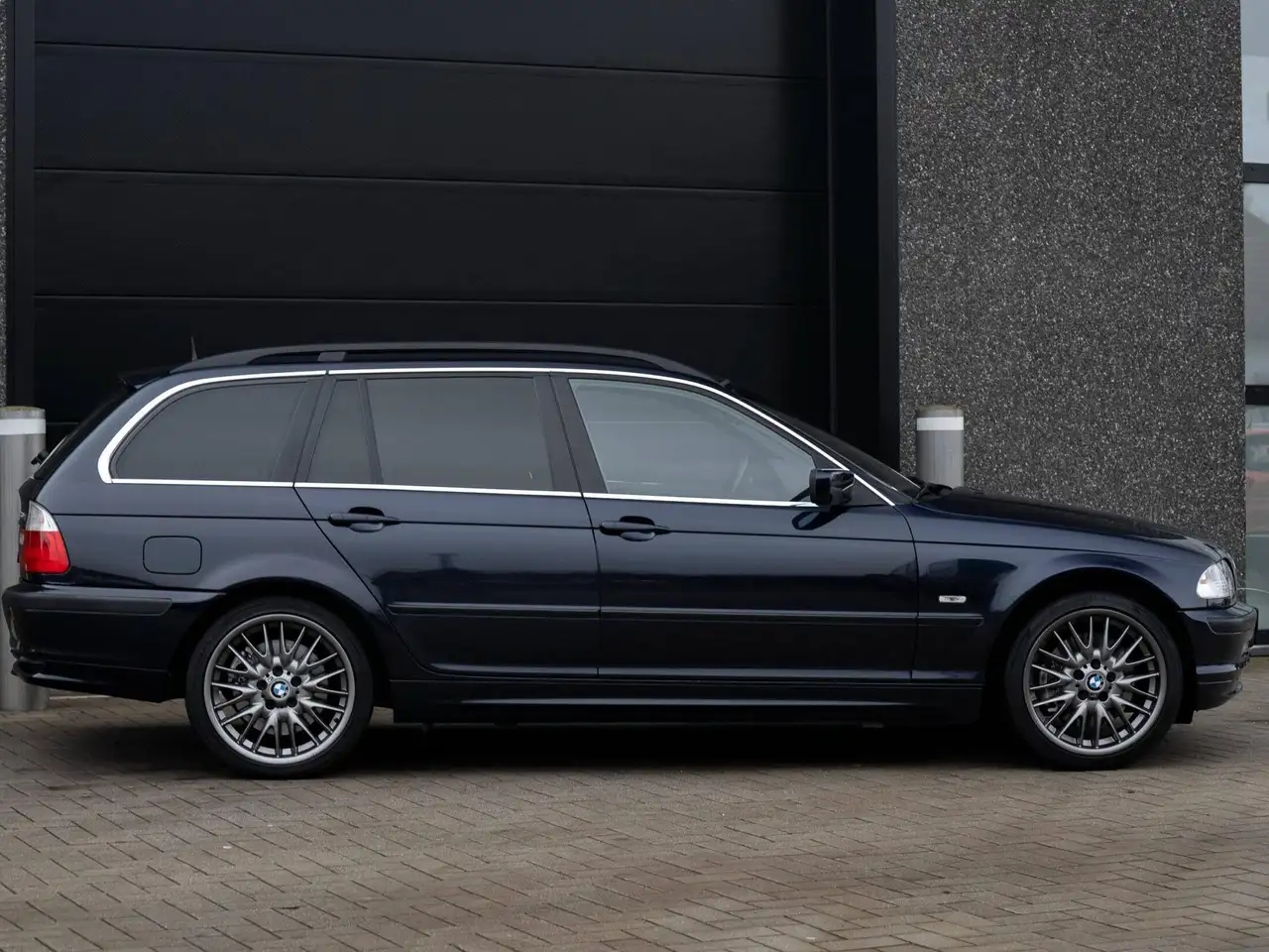 BMW 330xi, foto 3